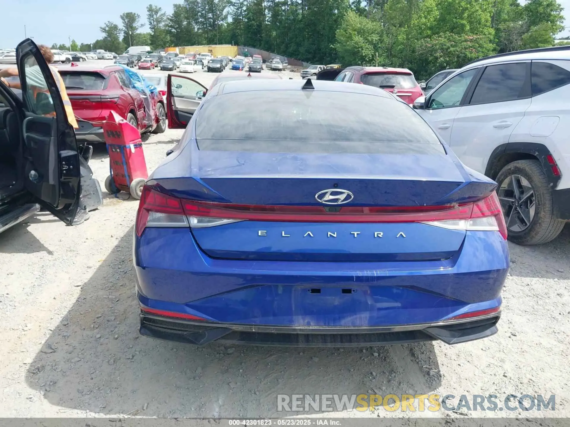 16 fotografías del automóvil dañado 5NPLN4AG8MH020572 HYUNDAI ELANTRA 2021