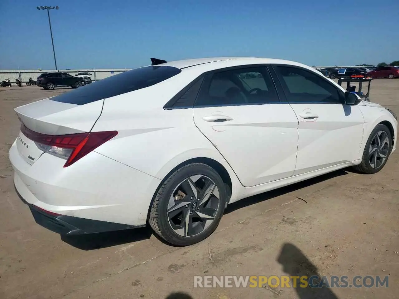 3 fotografías del automóvil dañado 5NPLP4AG3MH019159 HYUNDAI ELANTRA 2021