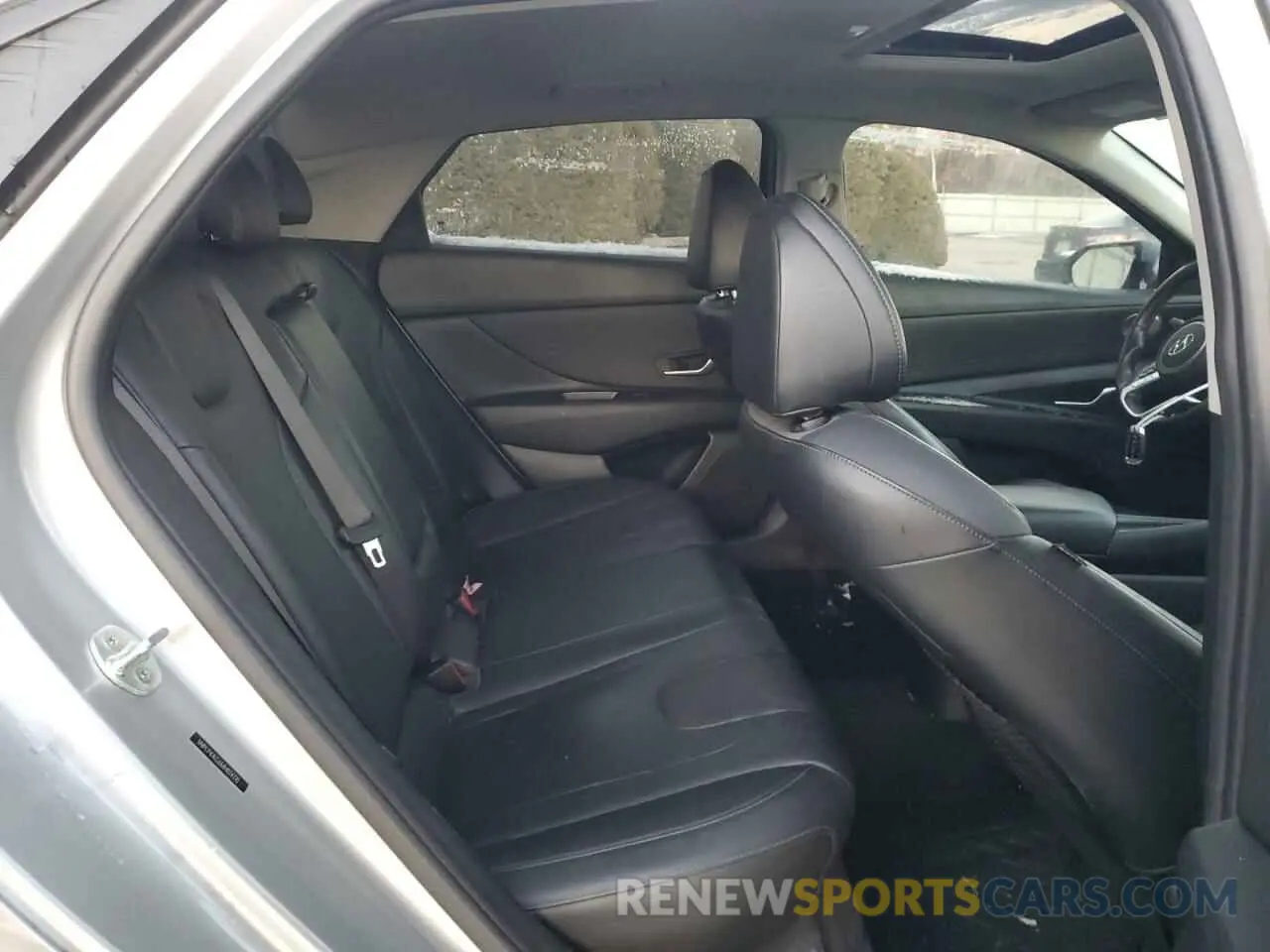 10 fotografías del automóvil dañado 5NPLP4AG6MH024310 HYUNDAI ELANTRA 2021