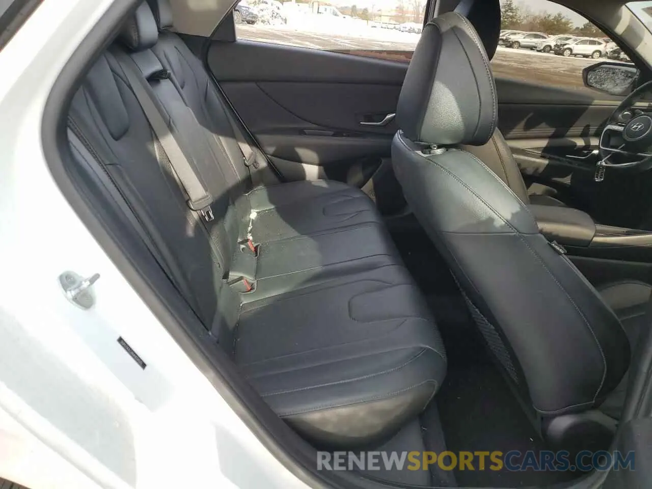 10 fotografías del automóvil dañado 5NPLP4AG8MH024020 HYUNDAI ELANTRA 2021