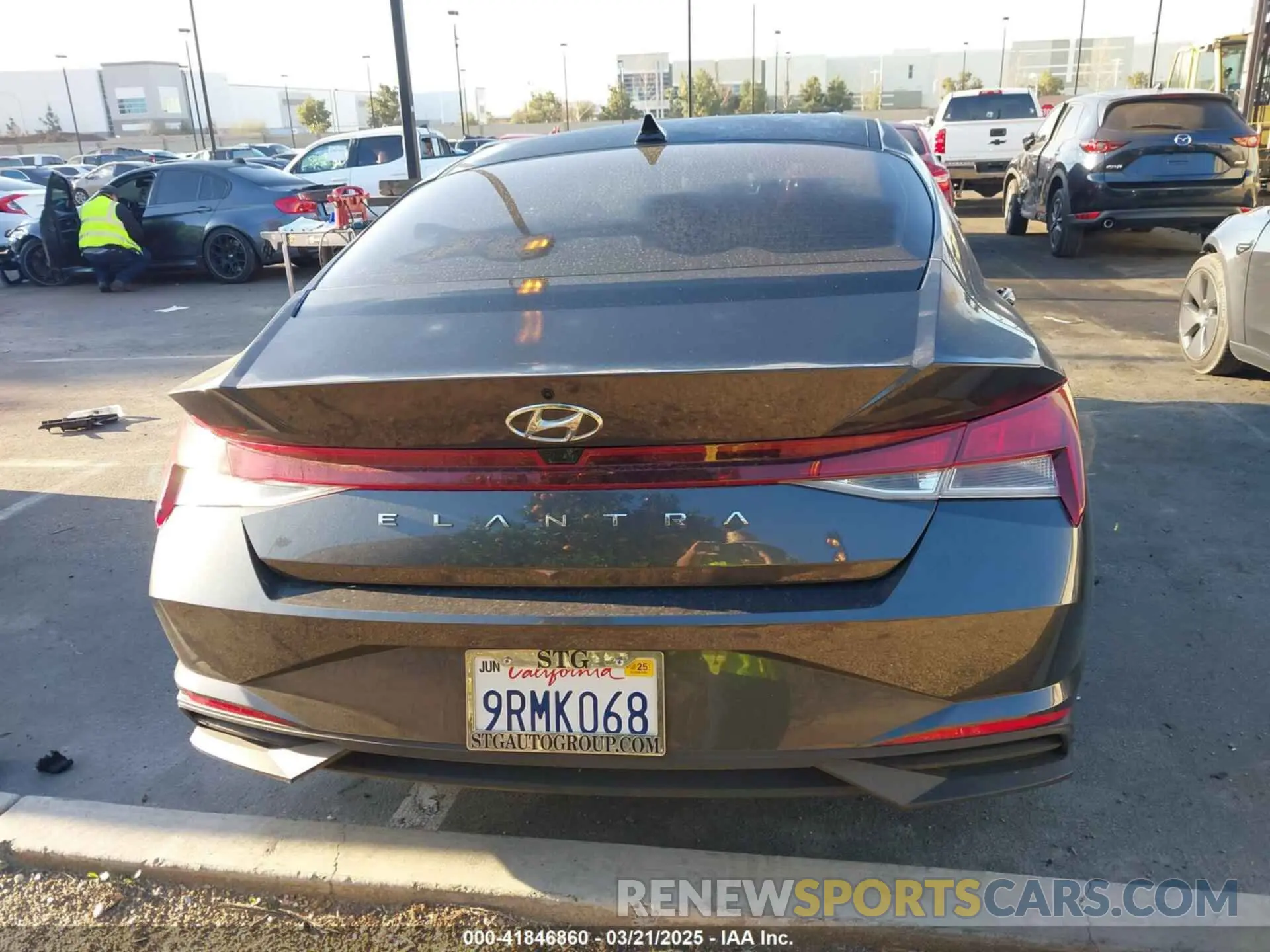 16 fotografías del automóvil dañado 5NPLS4AG2MH005073 HYUNDAI ELANTRA 2021