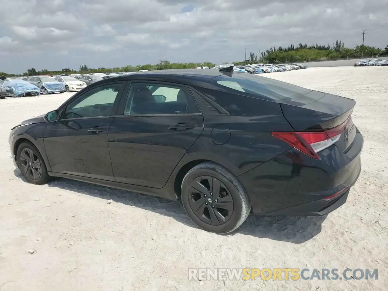2 fotografías del automóvil dañado 5NPLS4AG2MH033083 HYUNDAI ELANTRA 2021