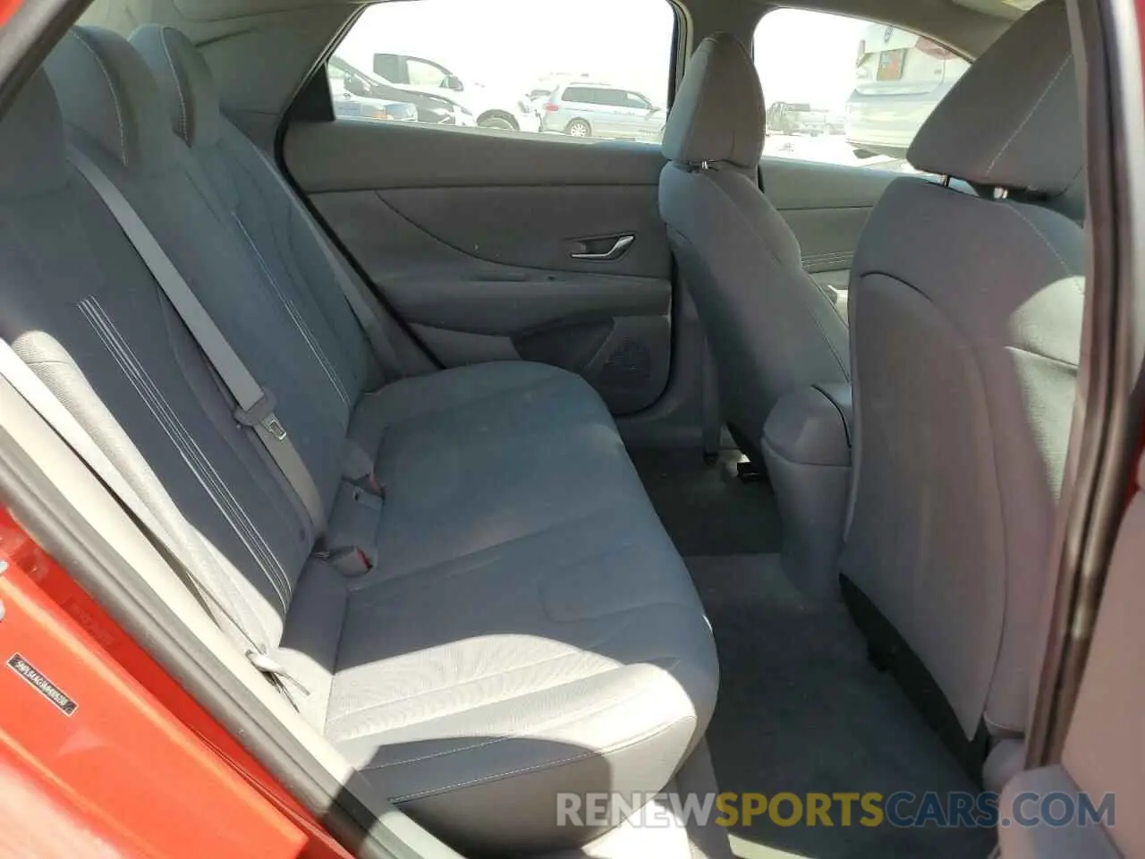 10 fotografías del automóvil dañado 5NPLS4AG3MH005230 HYUNDAI ELANTRA 2021