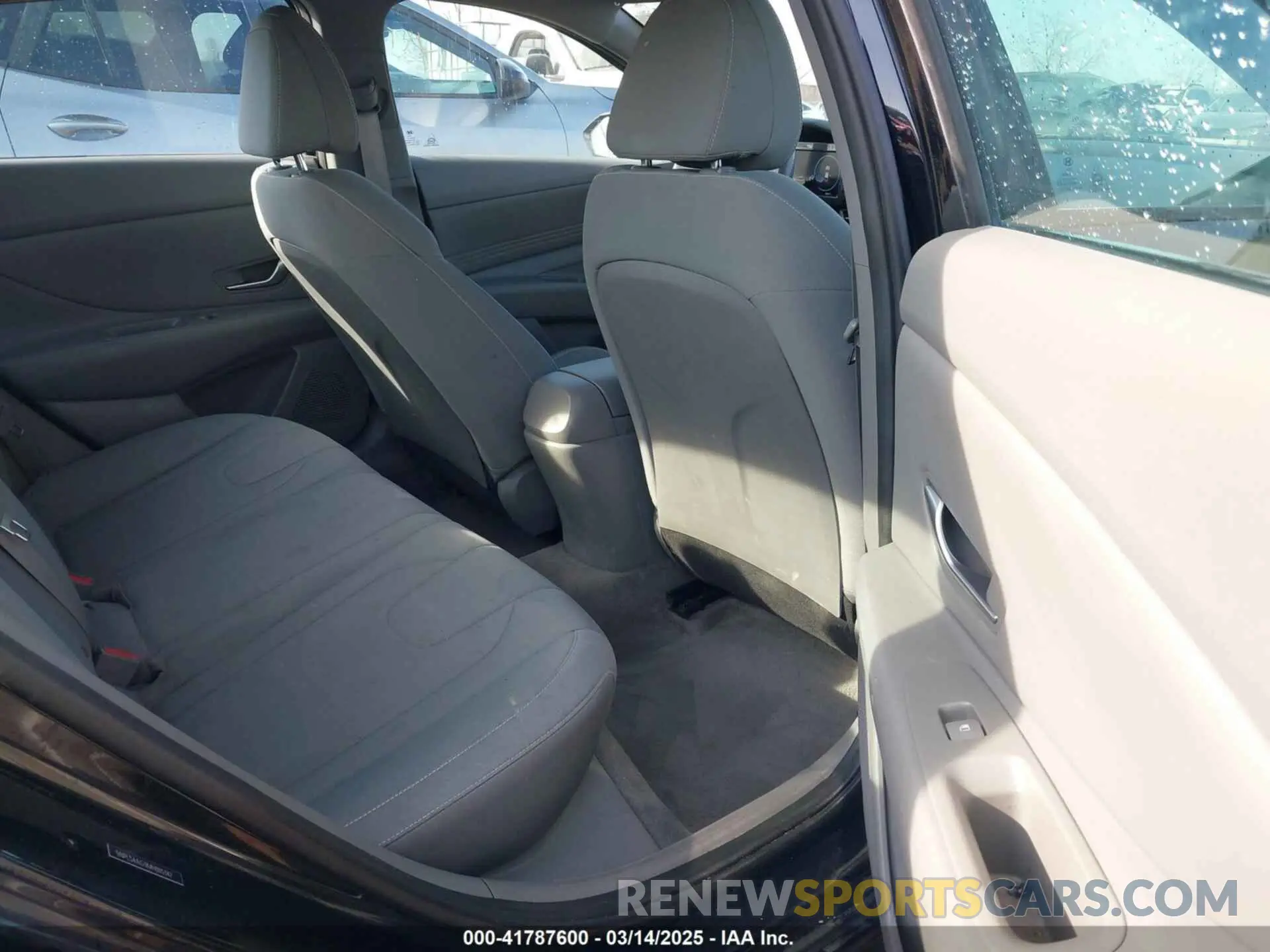 8 fotografías del automóvil dañado 5NPLS4AG3MH005342 HYUNDAI ELANTRA 2021