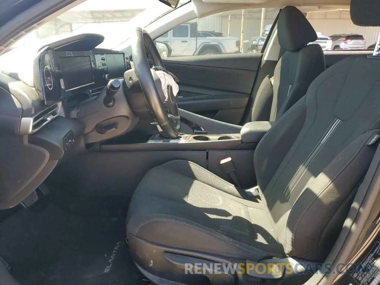 7 fotografías del automóvil dañado 5NPLS4AG4MH031061 HYUNDAI ELANTRA 2021