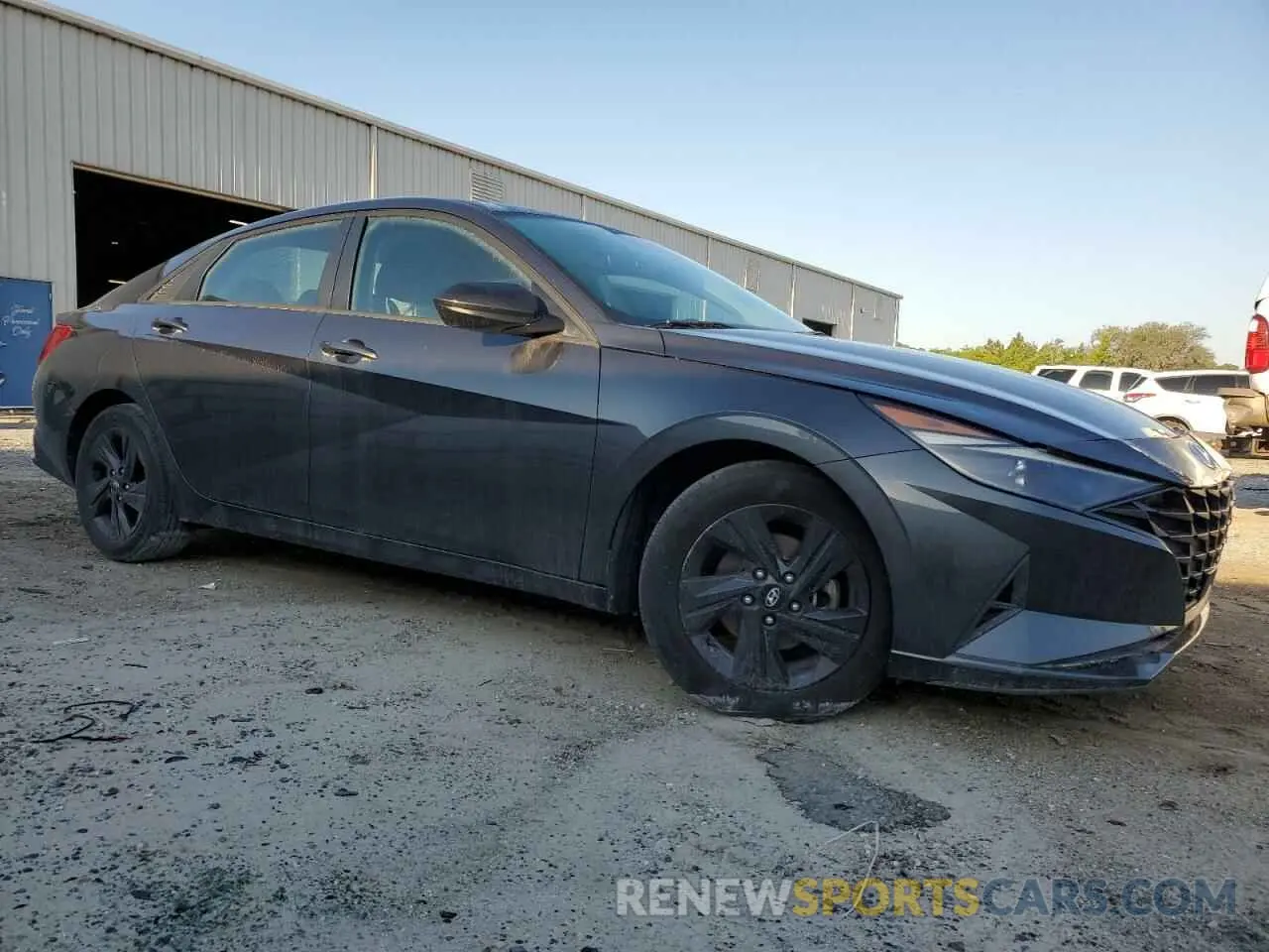 4 fotografías del automóvil dañado 5NPLS4AG8MH002369 HYUNDAI ELANTRA 2021