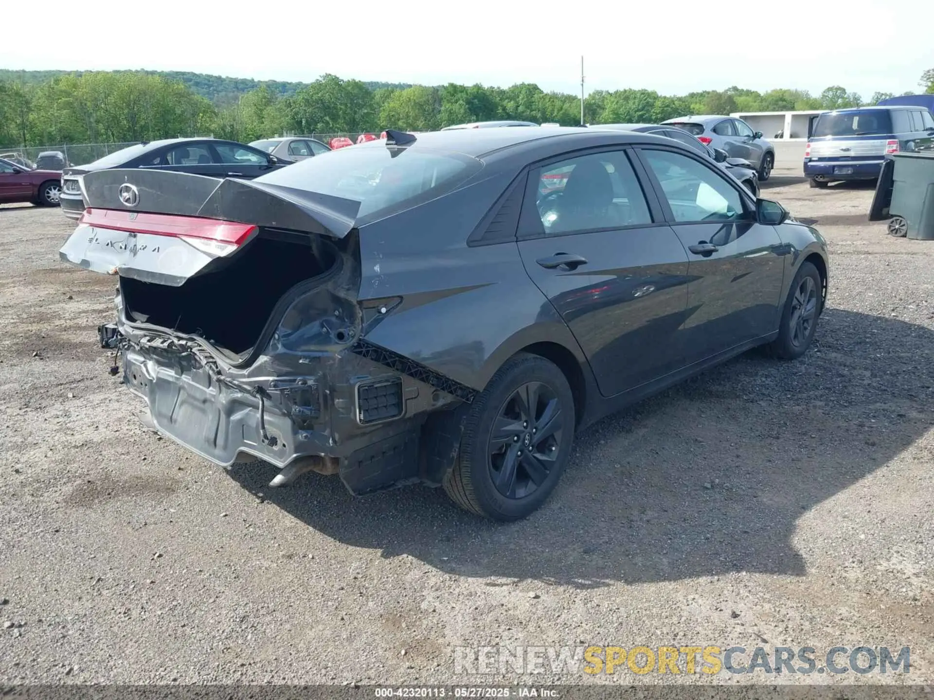 4 fotografías del automóvil dañado 5NPLS4AG9MH021884 HYUNDAI ELANTRA 2021
