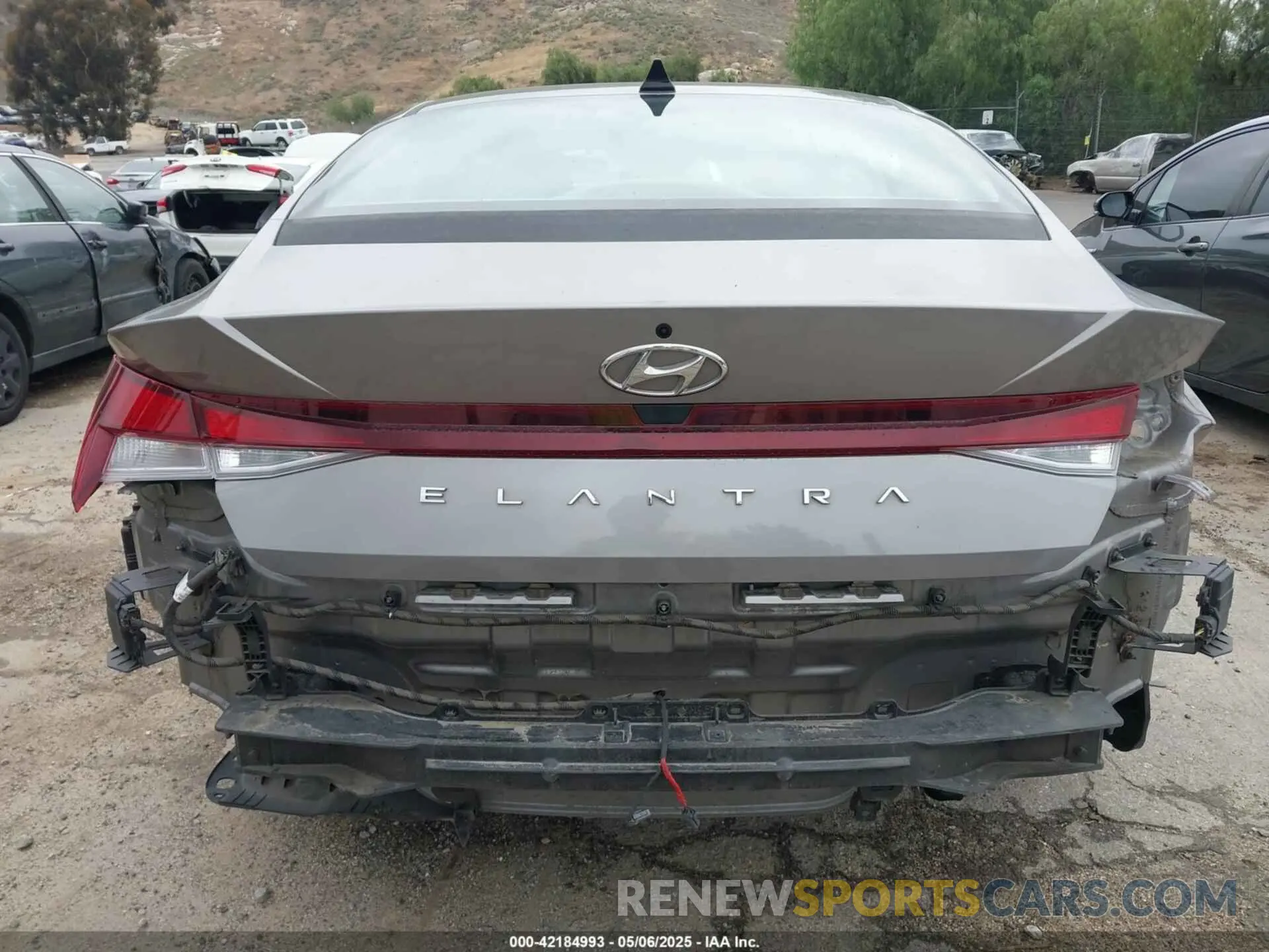 17 fotografías del automóvil dañado KMHLL4AG3MU121929 HYUNDAI ELANTRA 2021