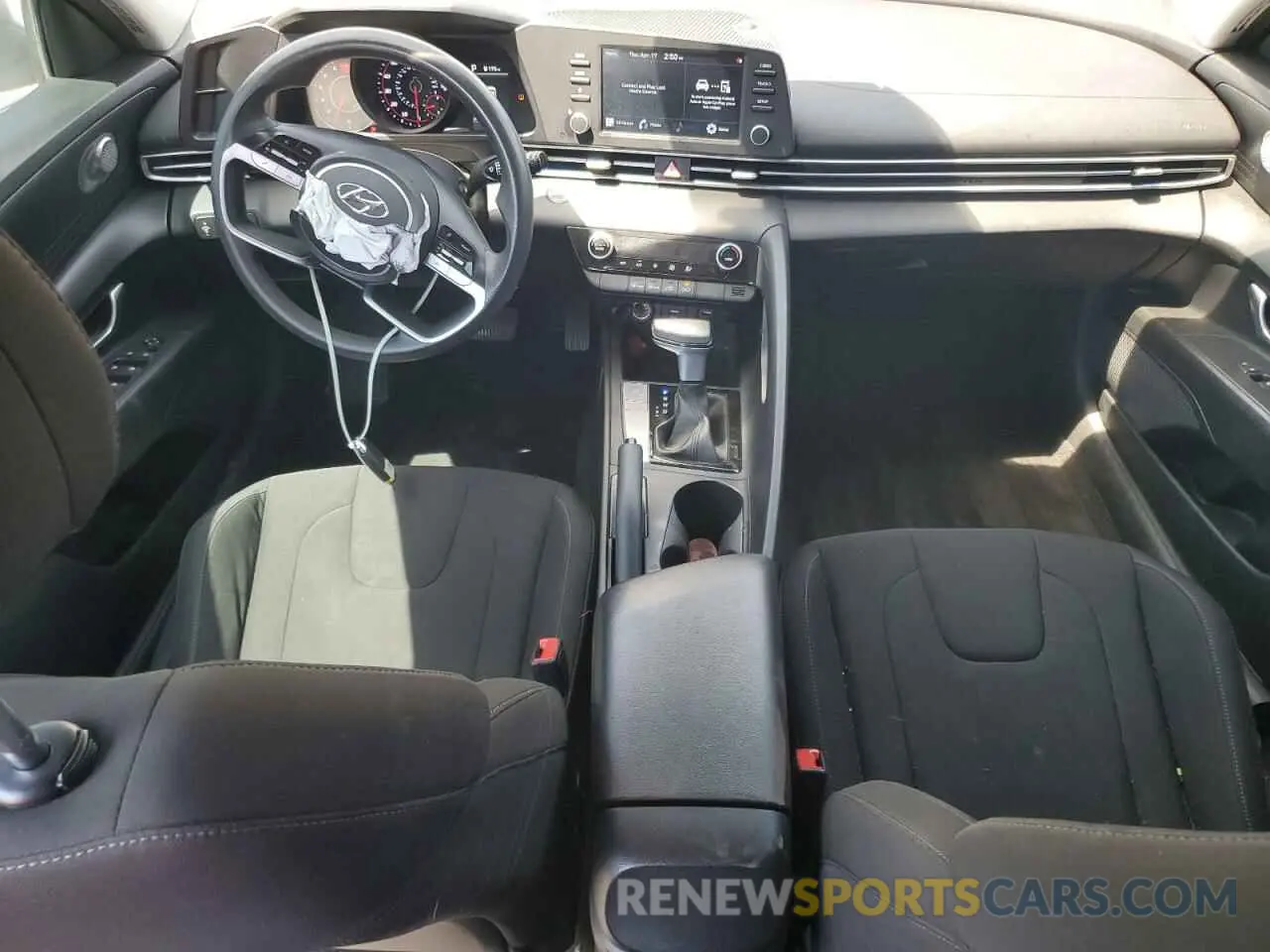 8 fotografías del automóvil dañado KMHLM4AG4MU140325 HYUNDAI ELANTRA 2021