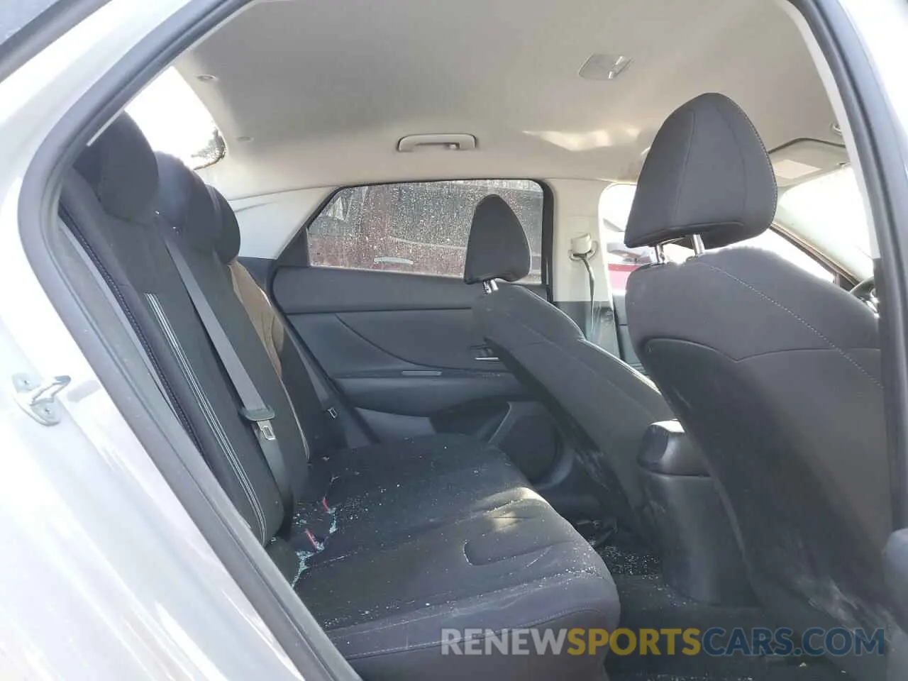 10 fotografías del automóvil dañado KMHLM4AG9MU152907 HYUNDAI ELANTRA 2021
