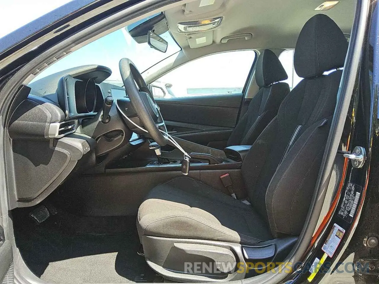 7 fotografías del automóvil dañado KMHLM4AGXMU121570 HYUNDAI ELANTRA 2021