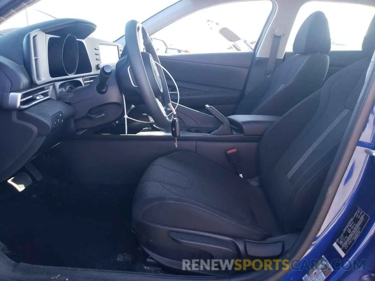 7 fotografías del automóvil dañado 5NPLL4AG1NH061715 HYUNDAI ELANTRA 2022