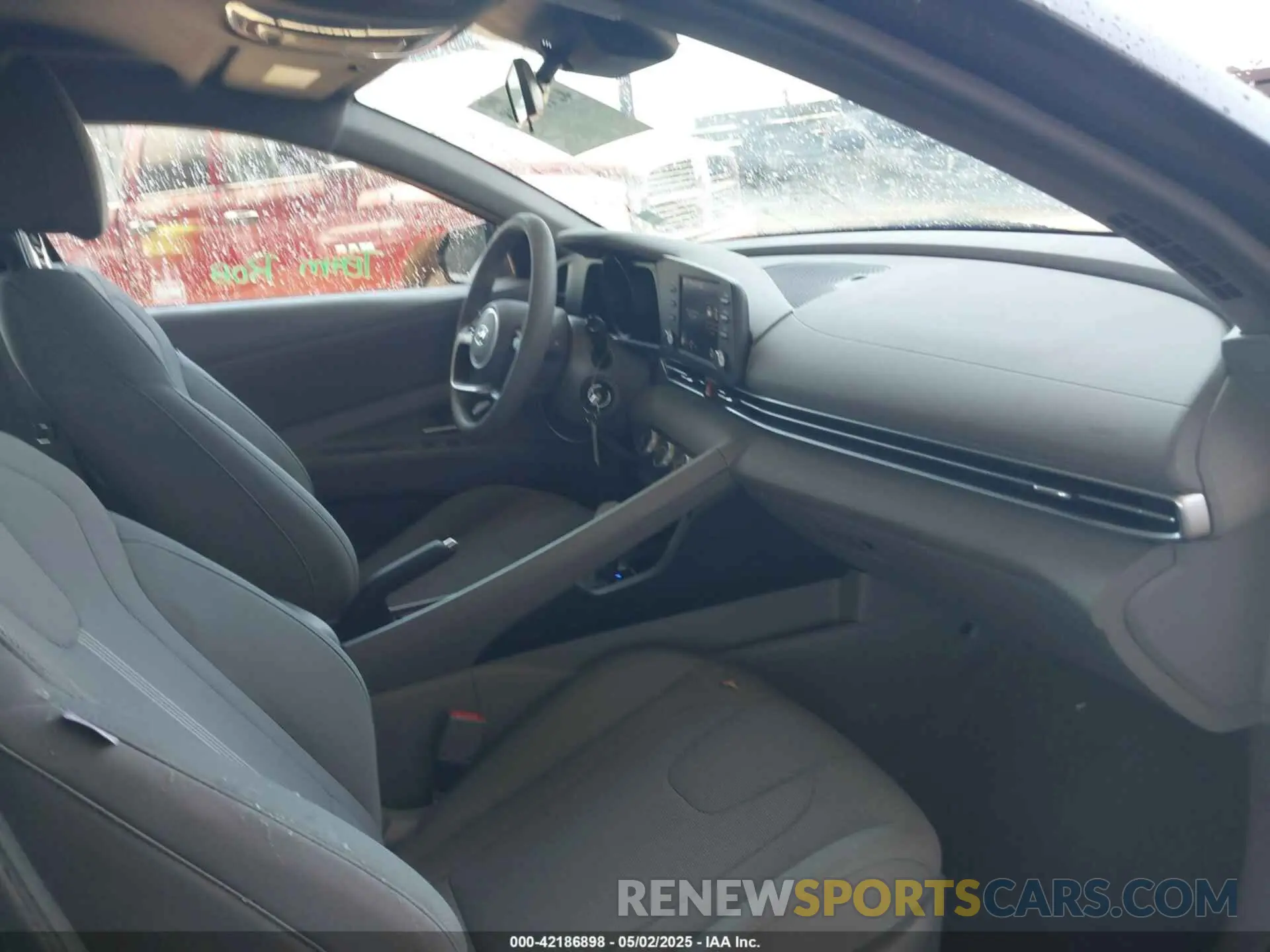 5 fotografías del automóvil dañado 5NPLL4AG4NH053298 HYUNDAI ELANTRA 2022