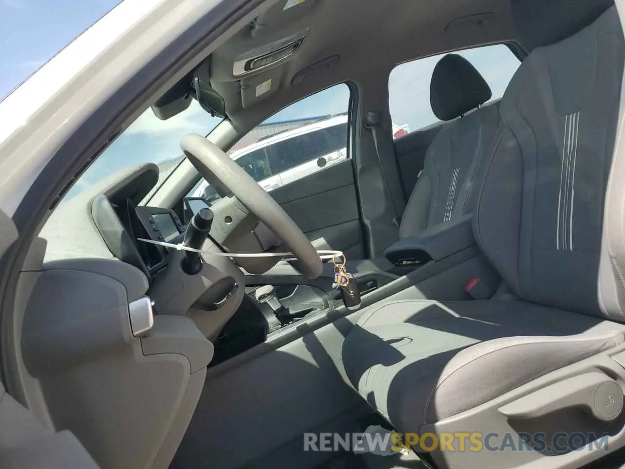 7 fotografías del automóvil dañado 5NPLM4AG0NH060035 HYUNDAI ELANTRA 2022