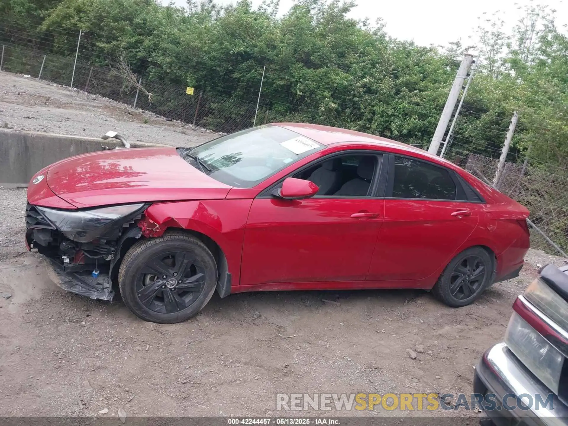 15 fotografías del automóvil dañado 5NPLM4AG0NH065820 HYUNDAI ELANTRA 2022