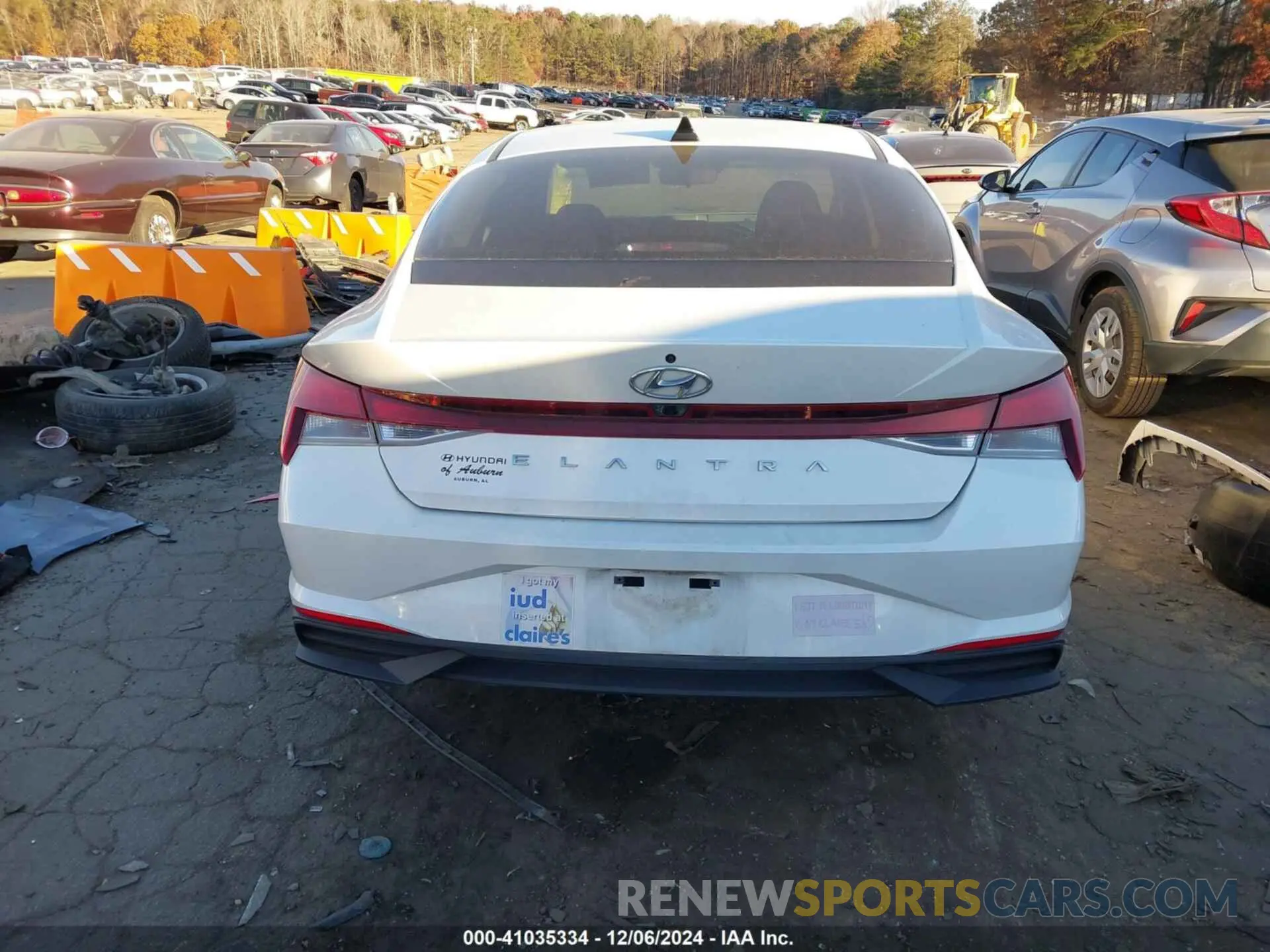 16 fotografías del automóvil dañado 5NPLM4AG0NH066059 HYUNDAI ELANTRA 2022