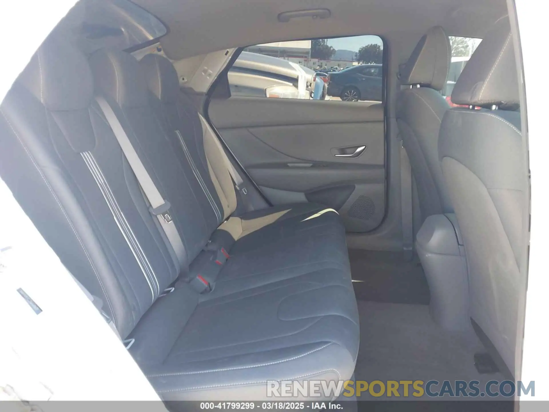 8 fotografías del automóvil dañado 5NPLM4AG2NH070629 HYUNDAI ELANTRA 2022