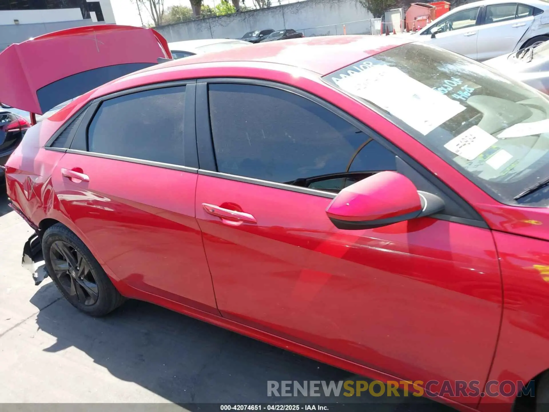 14 fotografías del automóvil dañado 5NPLM4AG3NH064239 HYUNDAI ELANTRA 2022