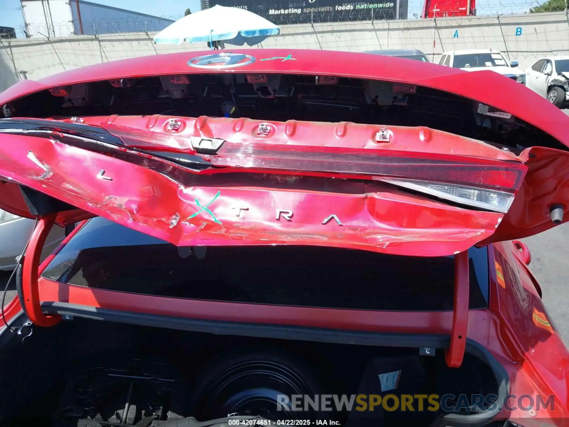 18 fotografías del automóvil dañado 5NPLM4AG3NH064239 HYUNDAI ELANTRA 2022