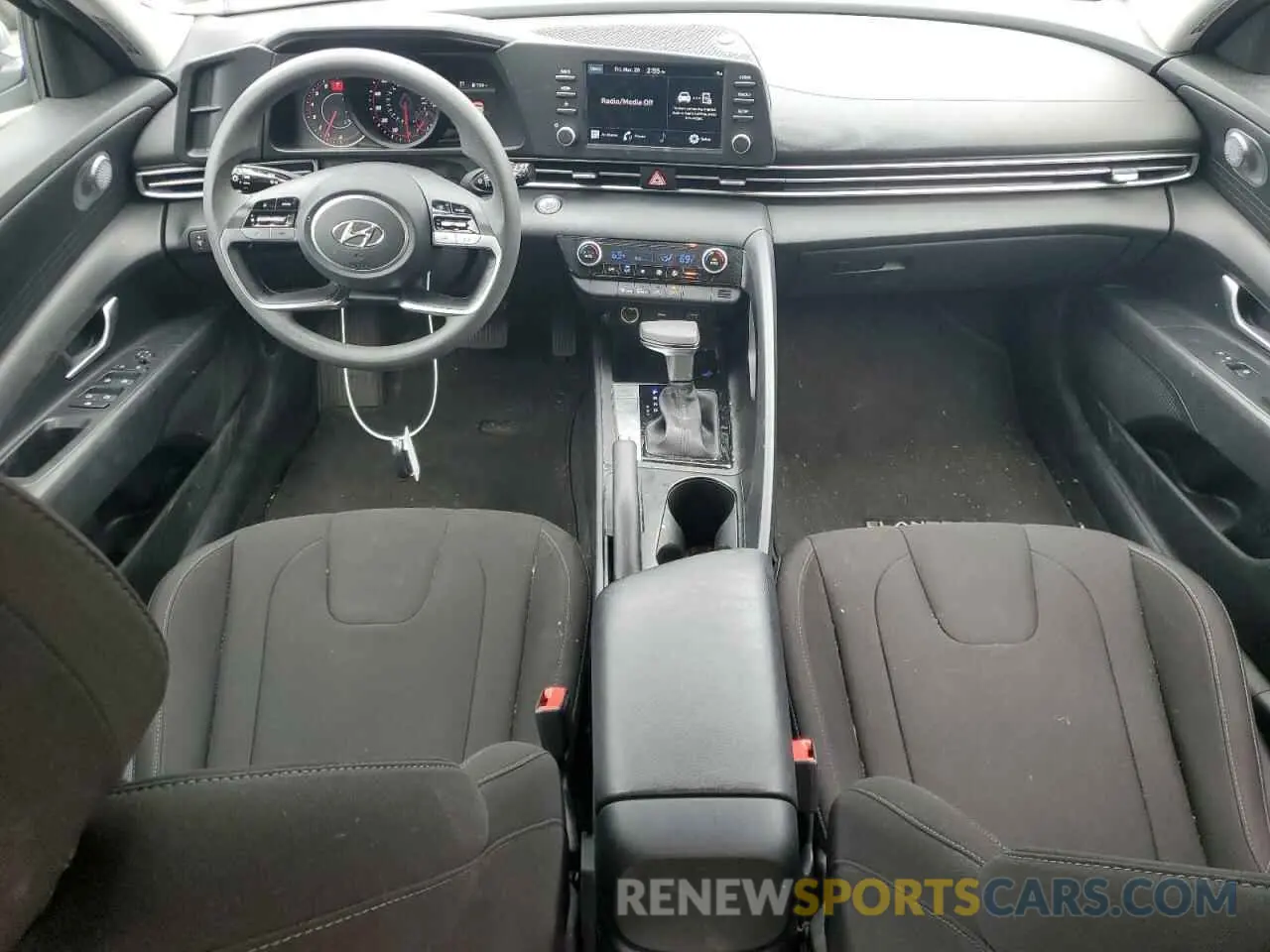 8 fotografías del automóvil dañado 5NPLM4AG3NH078755 HYUNDAI ELANTRA 2022