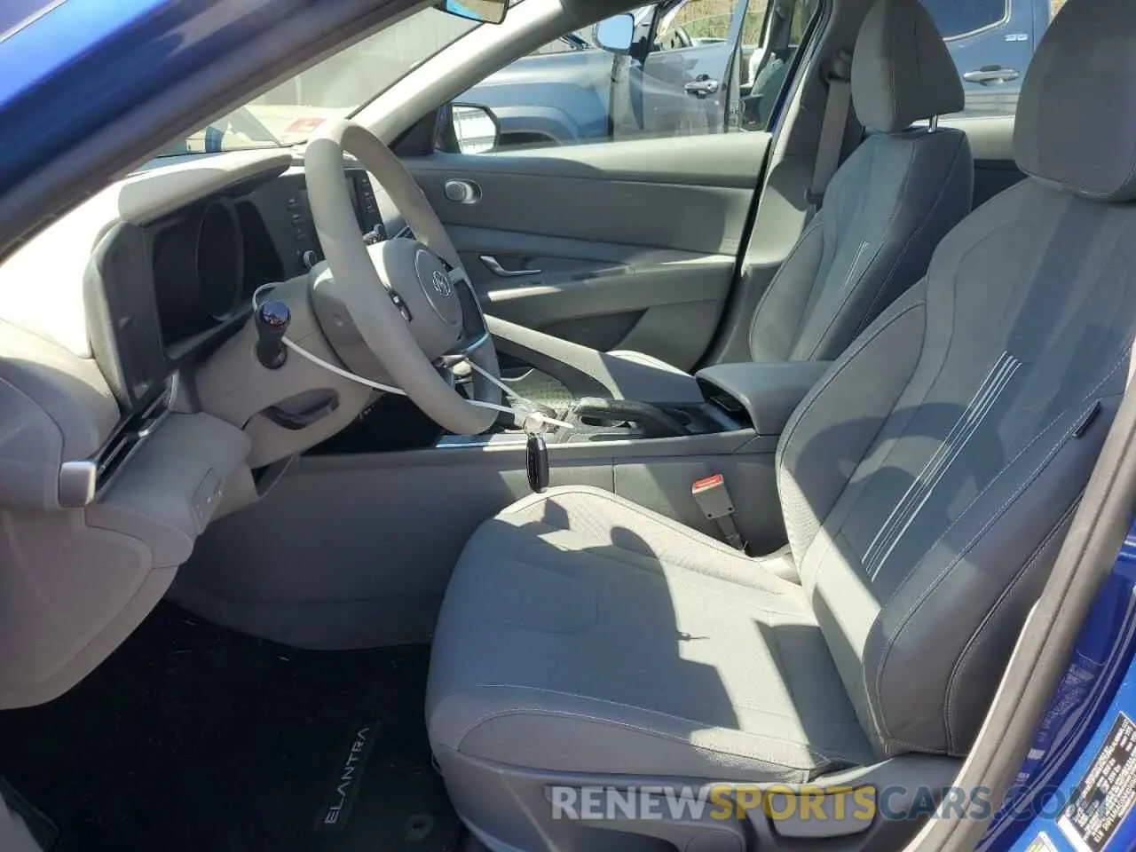 7 fotografías del automóvil dañado 5NPLM4AG5NH074965 HYUNDAI ELANTRA 2022