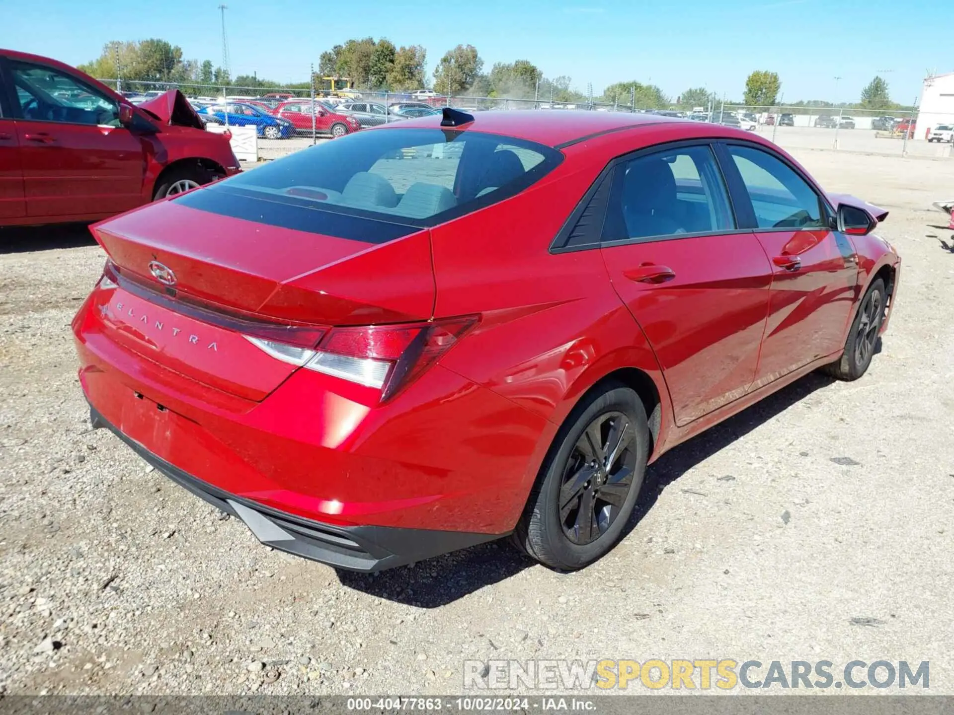 4 fotografías del automóvil dañado 5NPLM4AG7NH085403 HYUNDAI ELANTRA 2022
