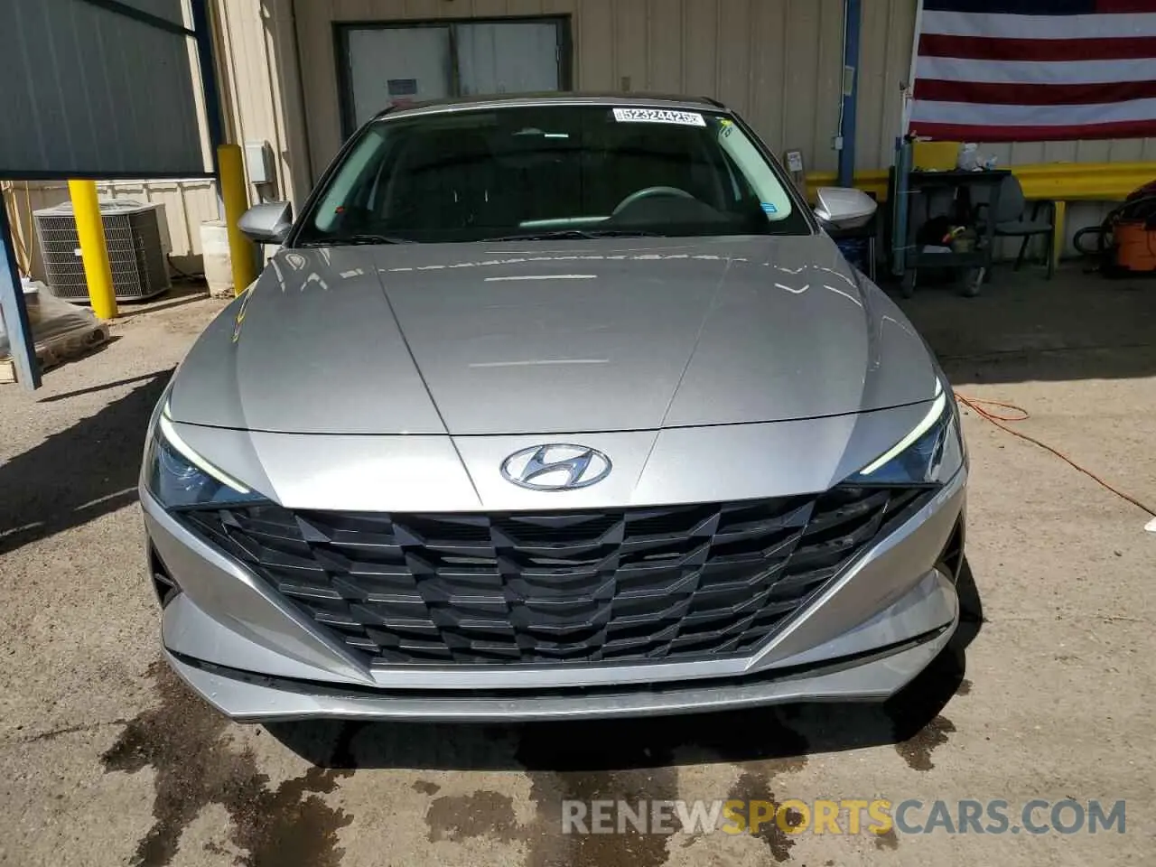 5 fotografías del automóvil dañado 5NPLM4AG9NH059188 HYUNDAI ELANTRA 2022