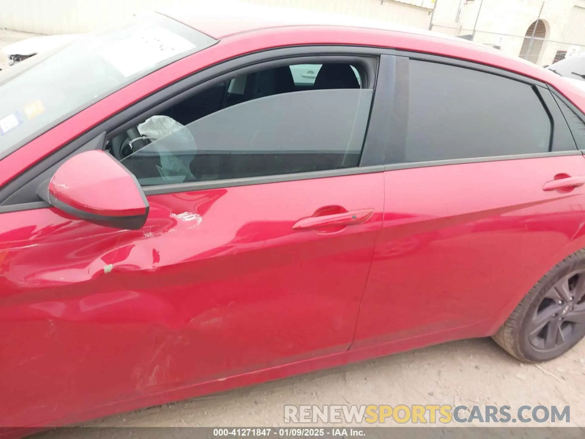 14 fotografías del automóvil dañado 5NPLM4AG9NH063936 HYUNDAI ELANTRA 2022