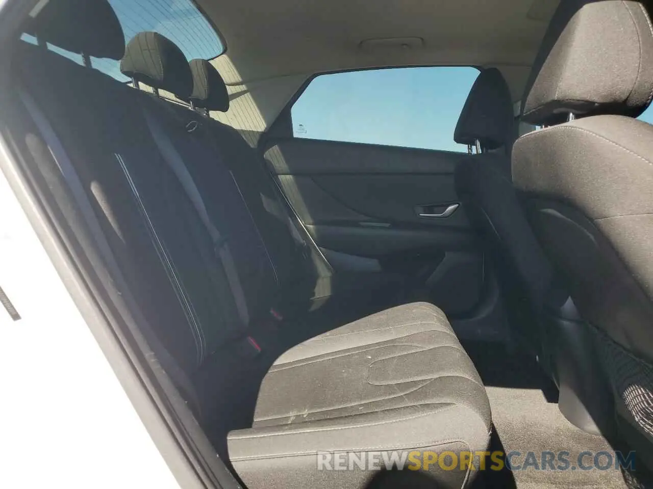 11 fotografías del automóvil dañado 5NPLN4AG0NH064079 HYUNDAI ELANTRA 2022