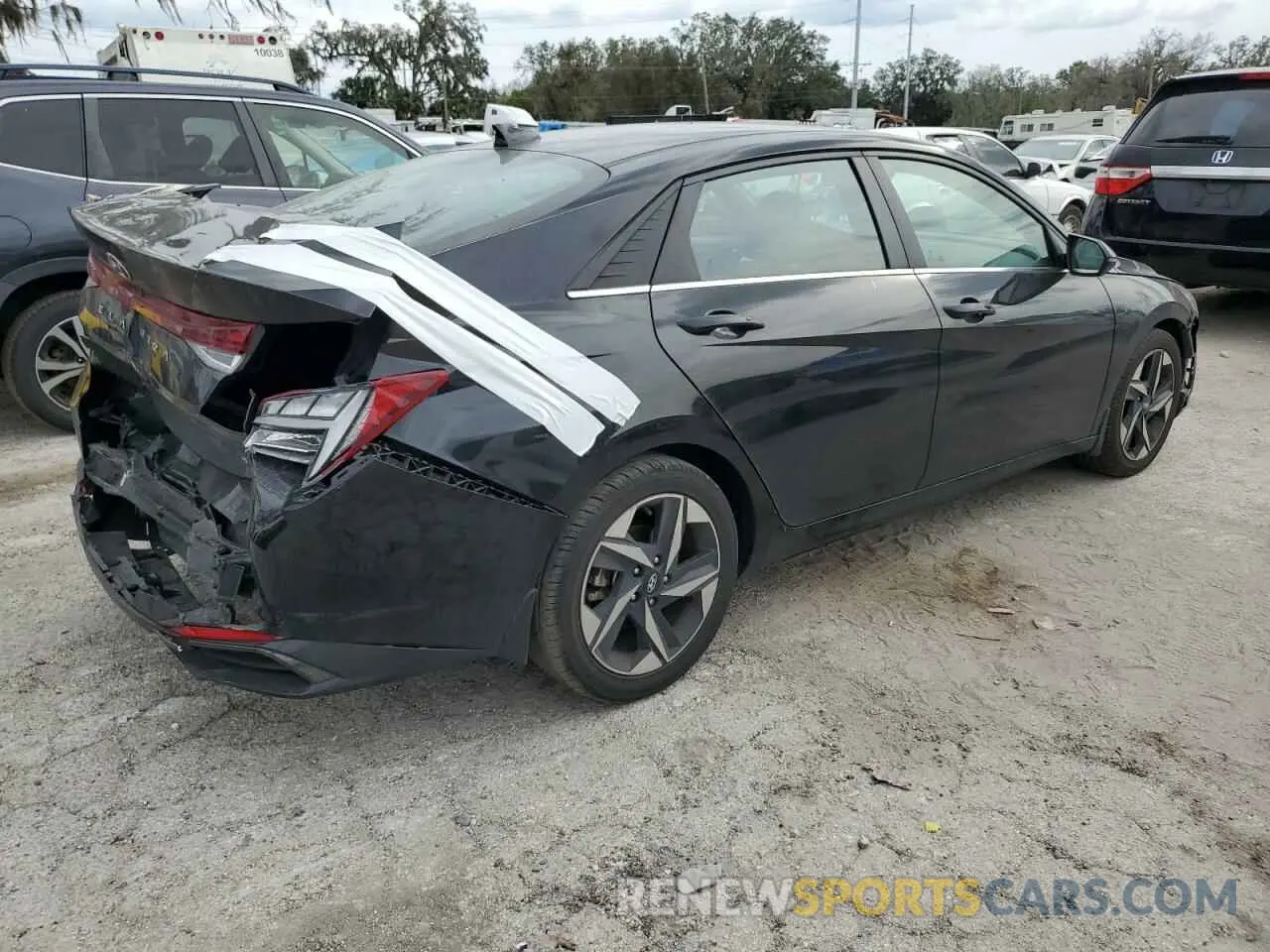 3 fotografías del automóvil dañado 5NPLN4AG0NH082923 HYUNDAI ELANTRA 2022