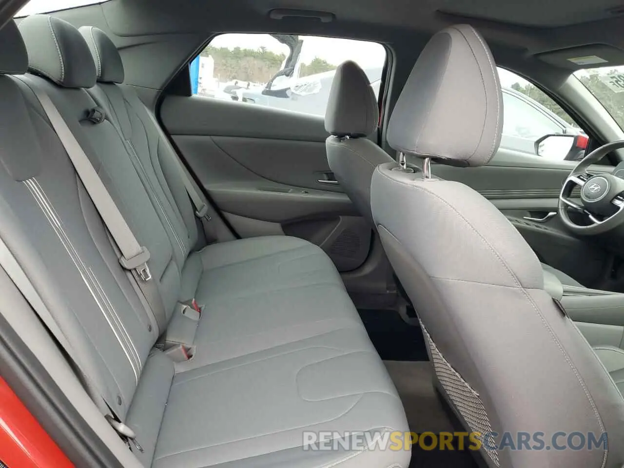 10 fotografías del automóvil dañado 5NPLN4AG3NH073519 HYUNDAI ELANTRA 2022
