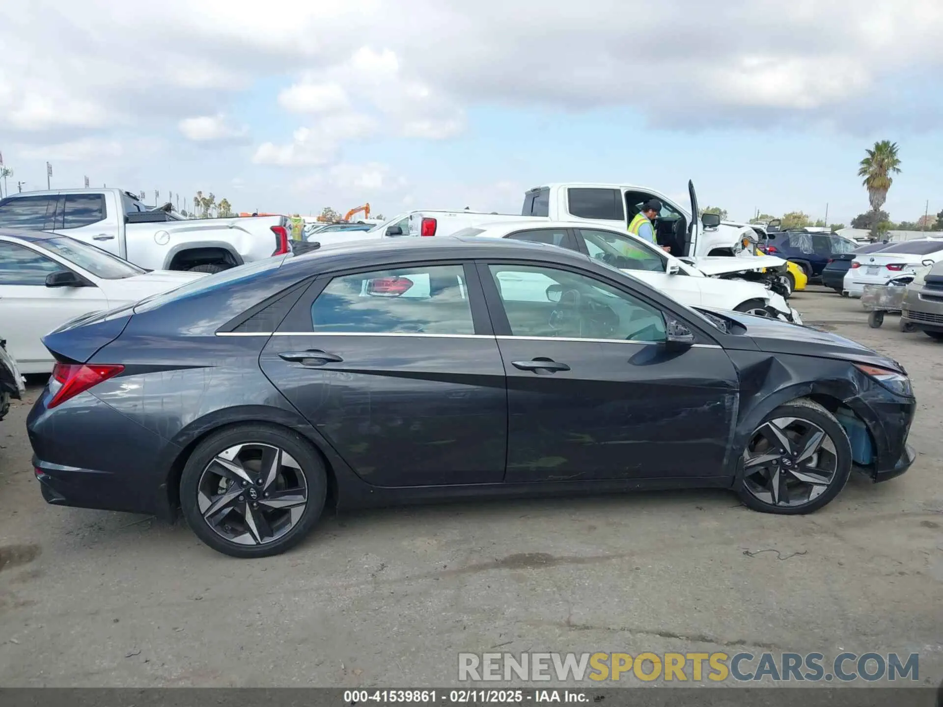 13 fotografías del automóvil dañado 5NPLN4AG8NH059342 HYUNDAI ELANTRA 2022