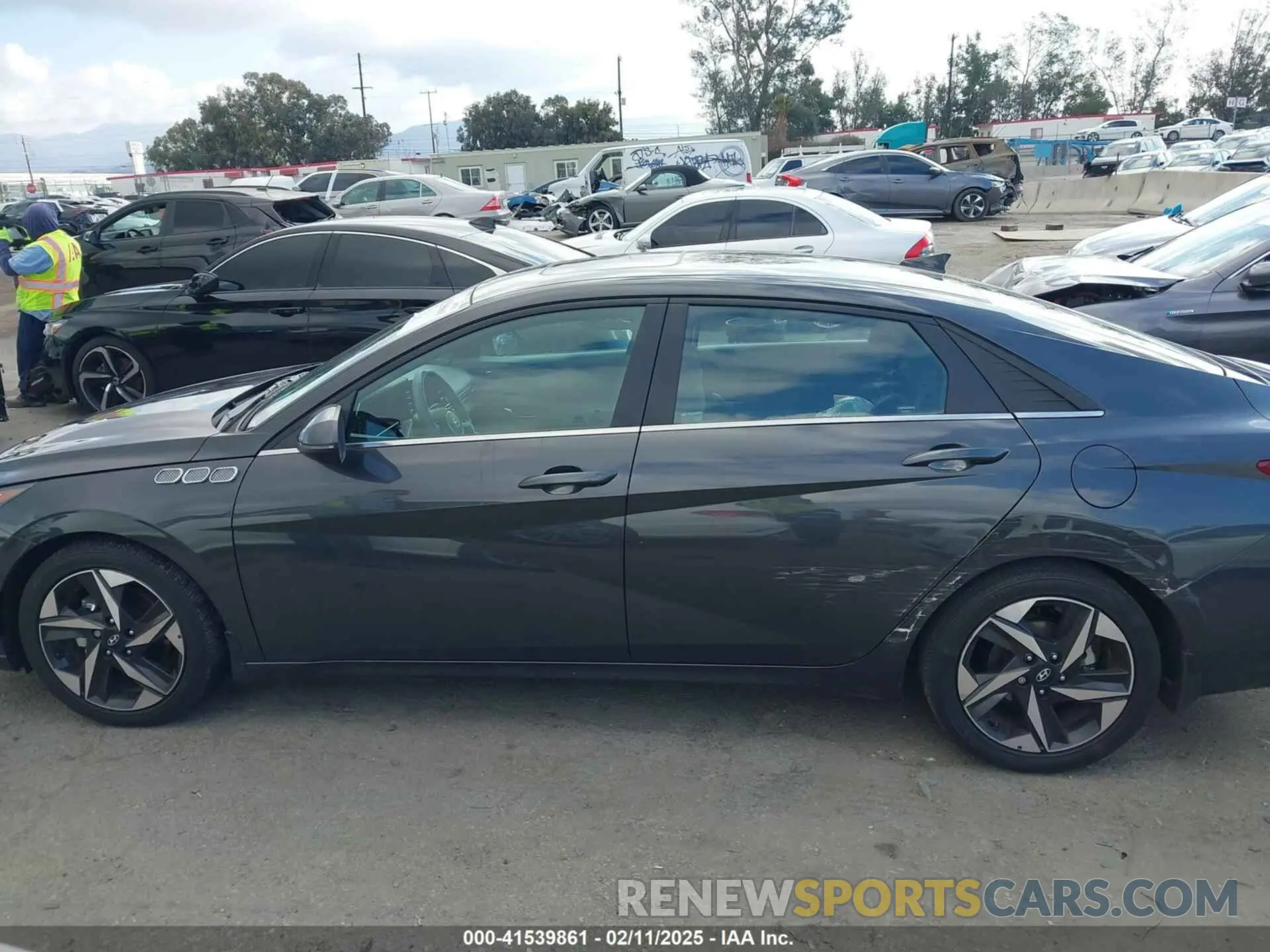 14 fotografías del automóvil dañado 5NPLN4AG8NH059342 HYUNDAI ELANTRA 2022