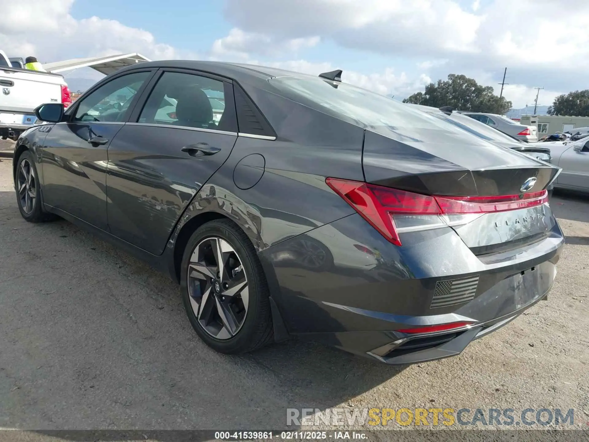 3 fotografías del automóvil dañado 5NPLN4AG8NH059342 HYUNDAI ELANTRA 2022