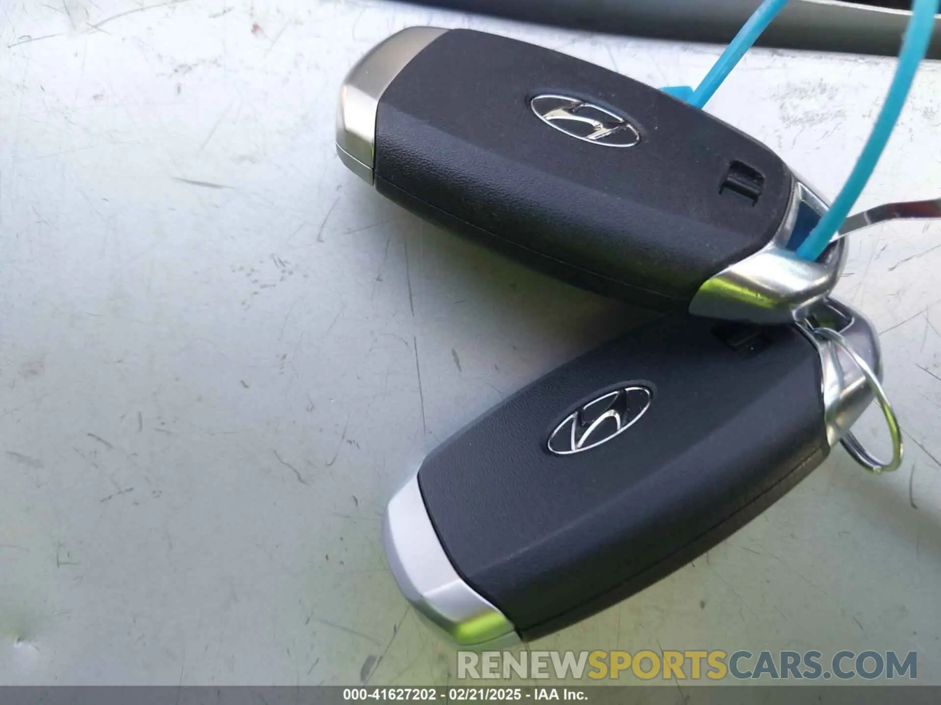 11 fotografías del automóvil dañado 5NPLN4AG9NH082970 HYUNDAI ELANTRA 2022