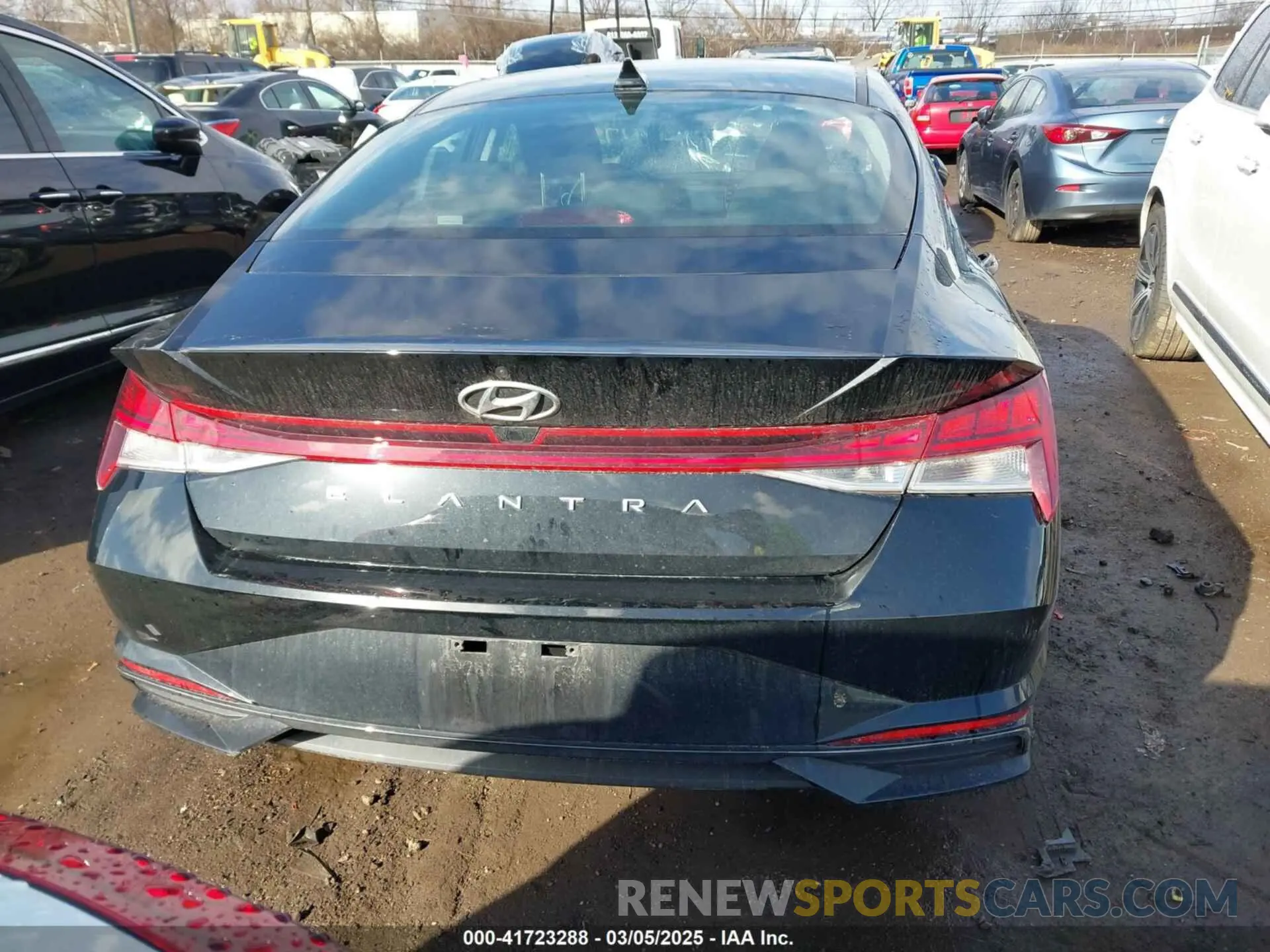 16 fotografías del automóvil dañado 5NPLN4AGXNH069077 HYUNDAI ELANTRA 2022
