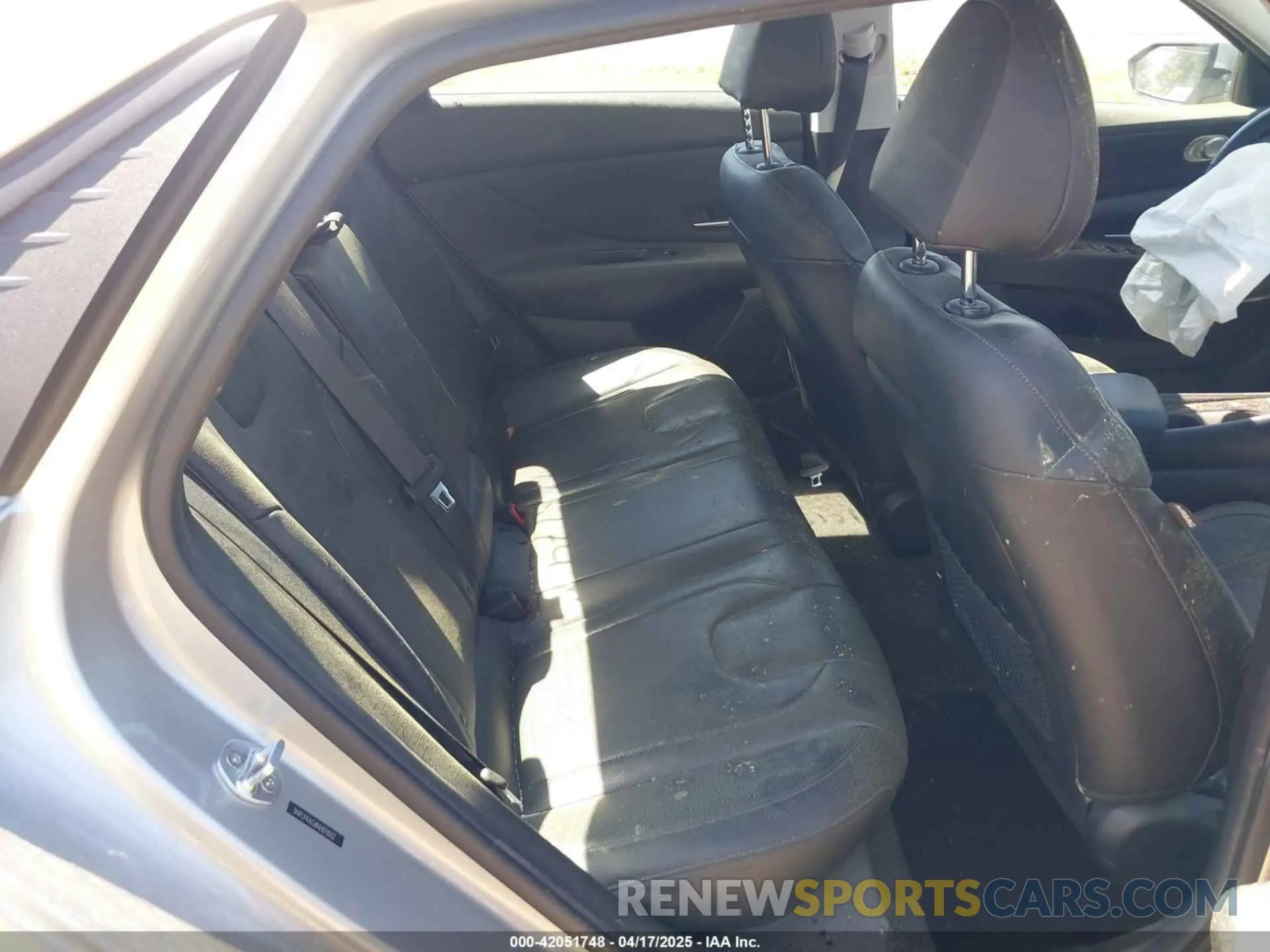 8 fotografías del automóvil dañado 5NPLP4AG8NH078032 HYUNDAI ELANTRA 2022