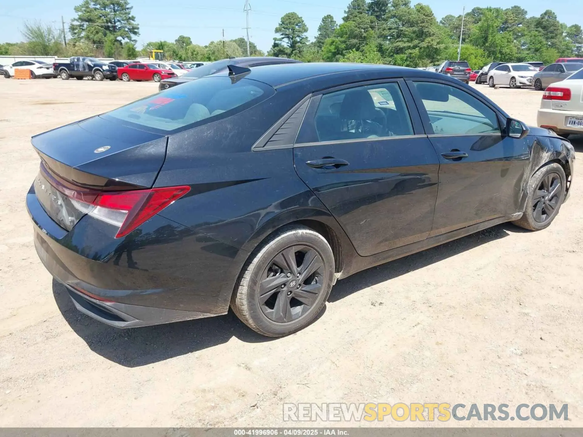 4 fotografías del automóvil dañado 5NPLS4AG0NH054886 HYUNDAI ELANTRA 2022