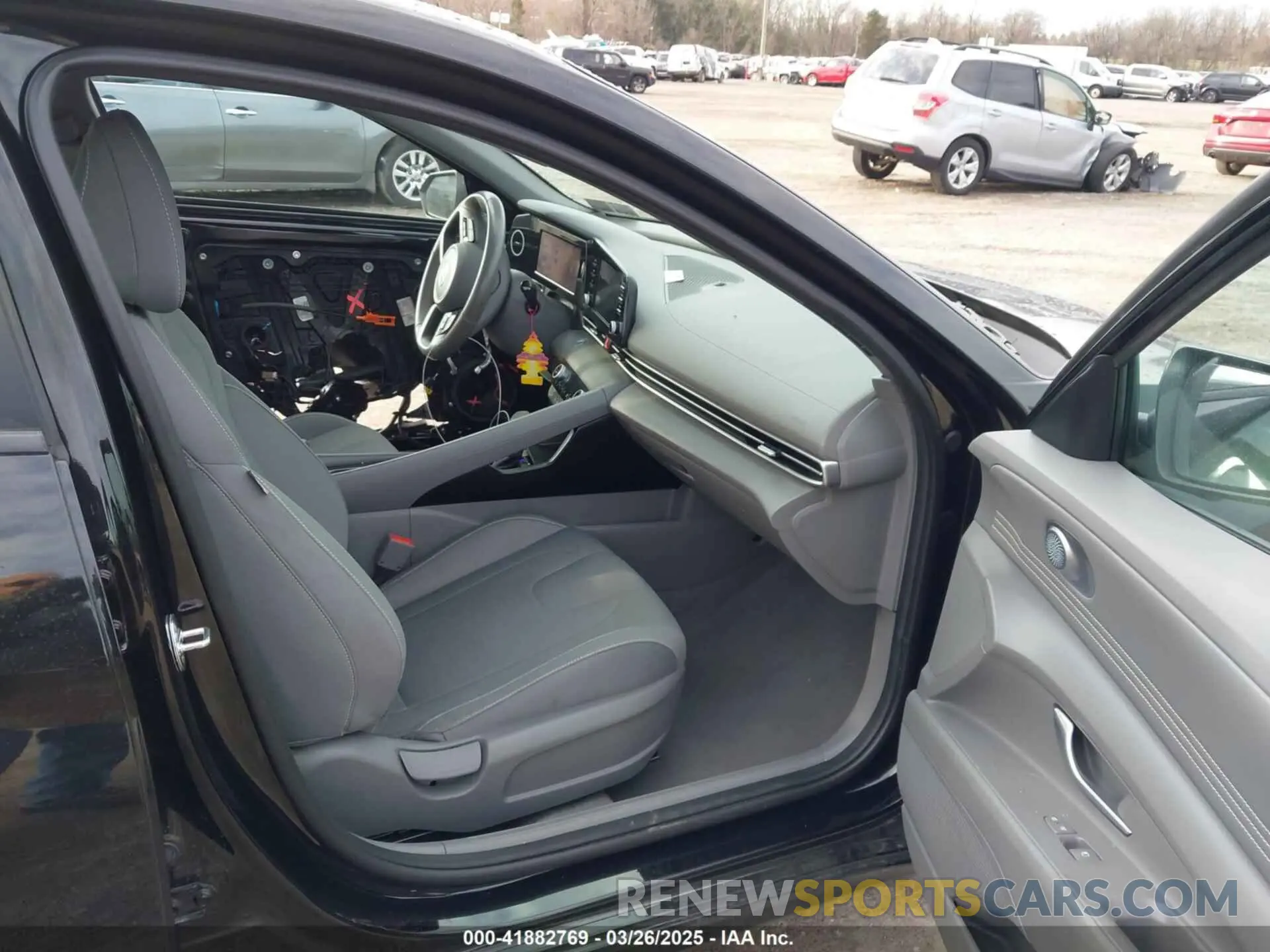 5 fotografías del automóvil dañado 5NPLS4AG0NH076385 HYUNDAI ELANTRA 2022