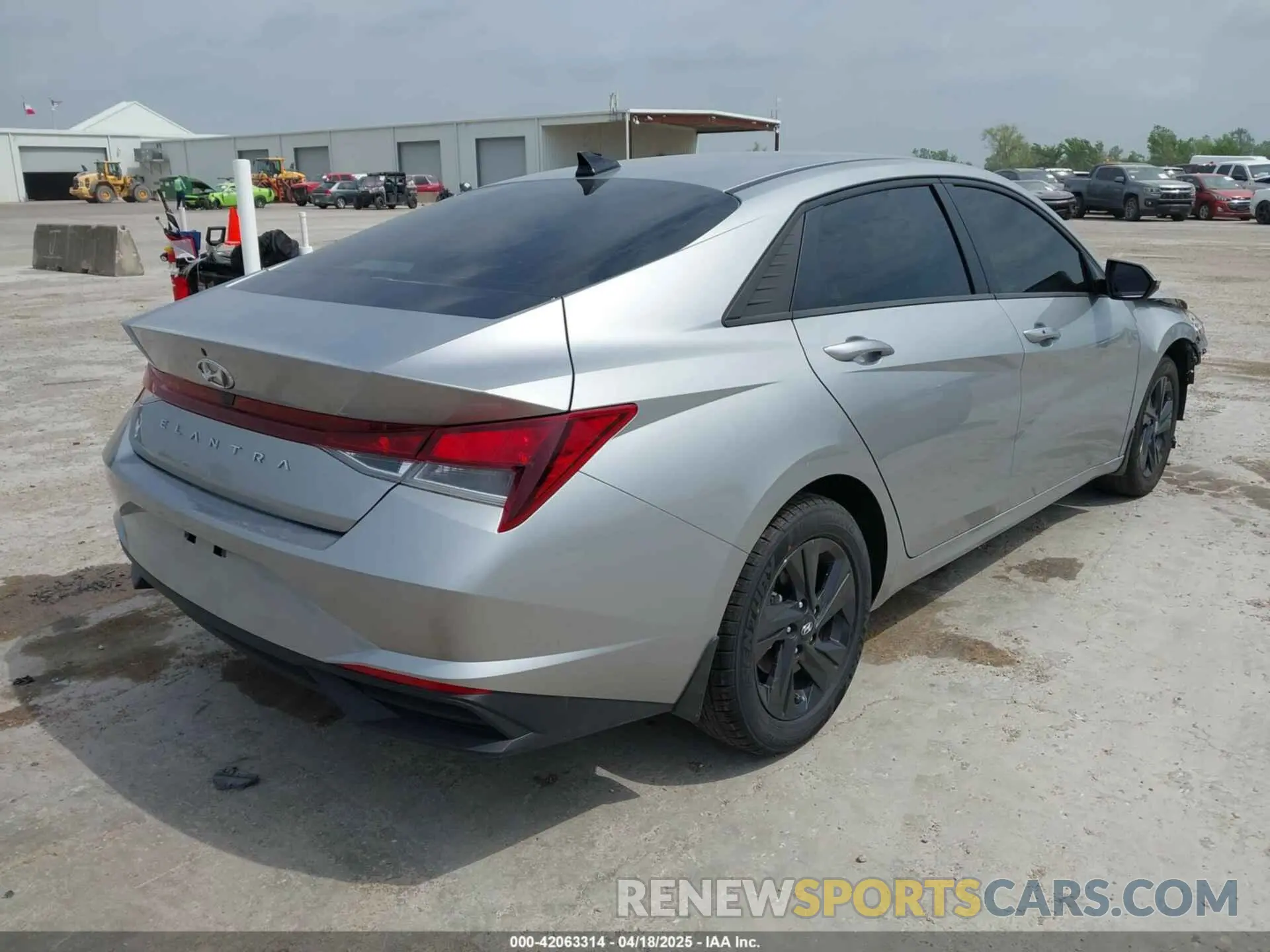 4 fotografías del automóvil dañado 5NPLS4AG1NH061149 HYUNDAI ELANTRA 2022