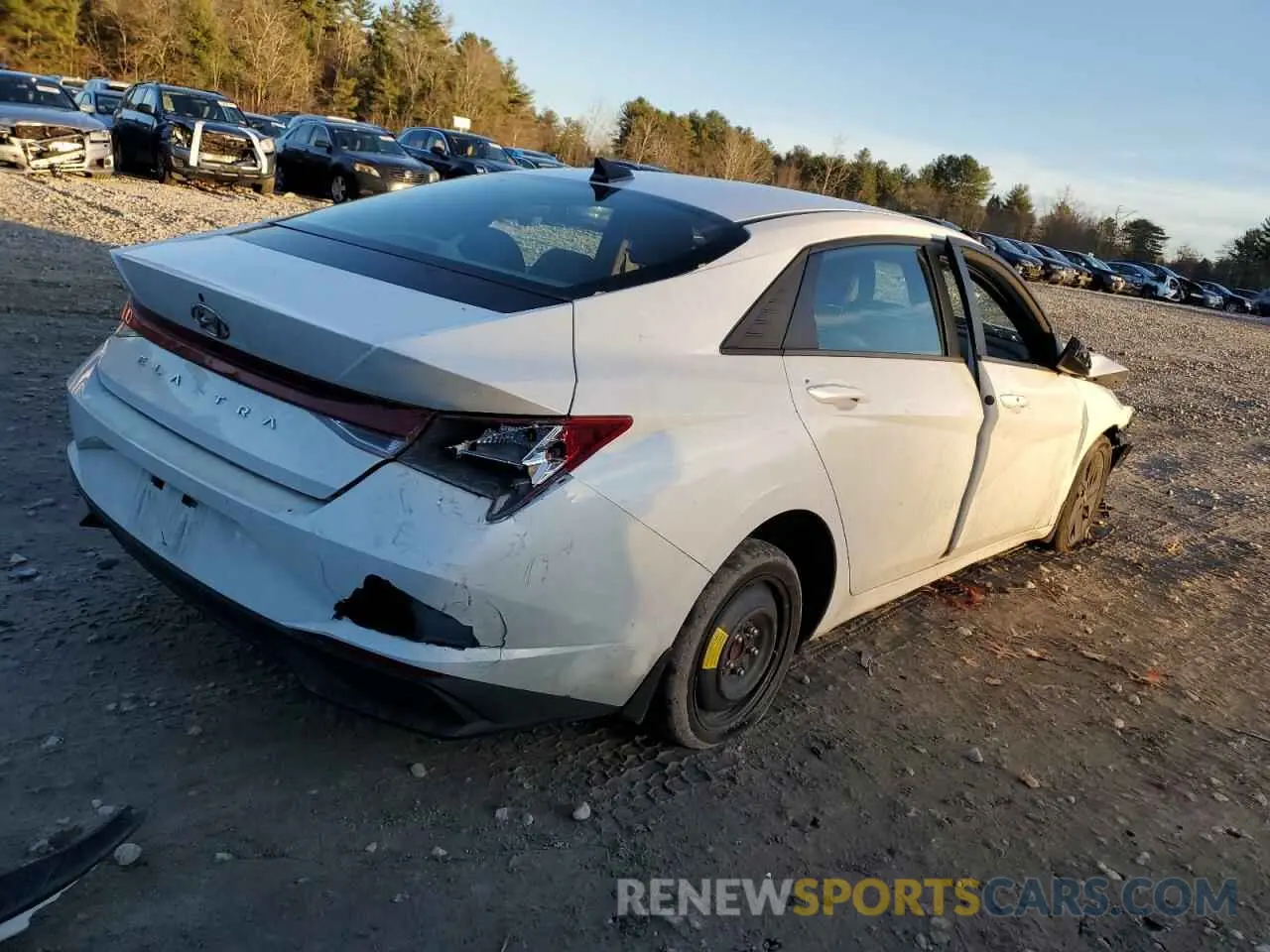 3 fotografías del automóvil dañado 5NPLS4AG2NH073598 HYUNDAI ELANTRA 2022