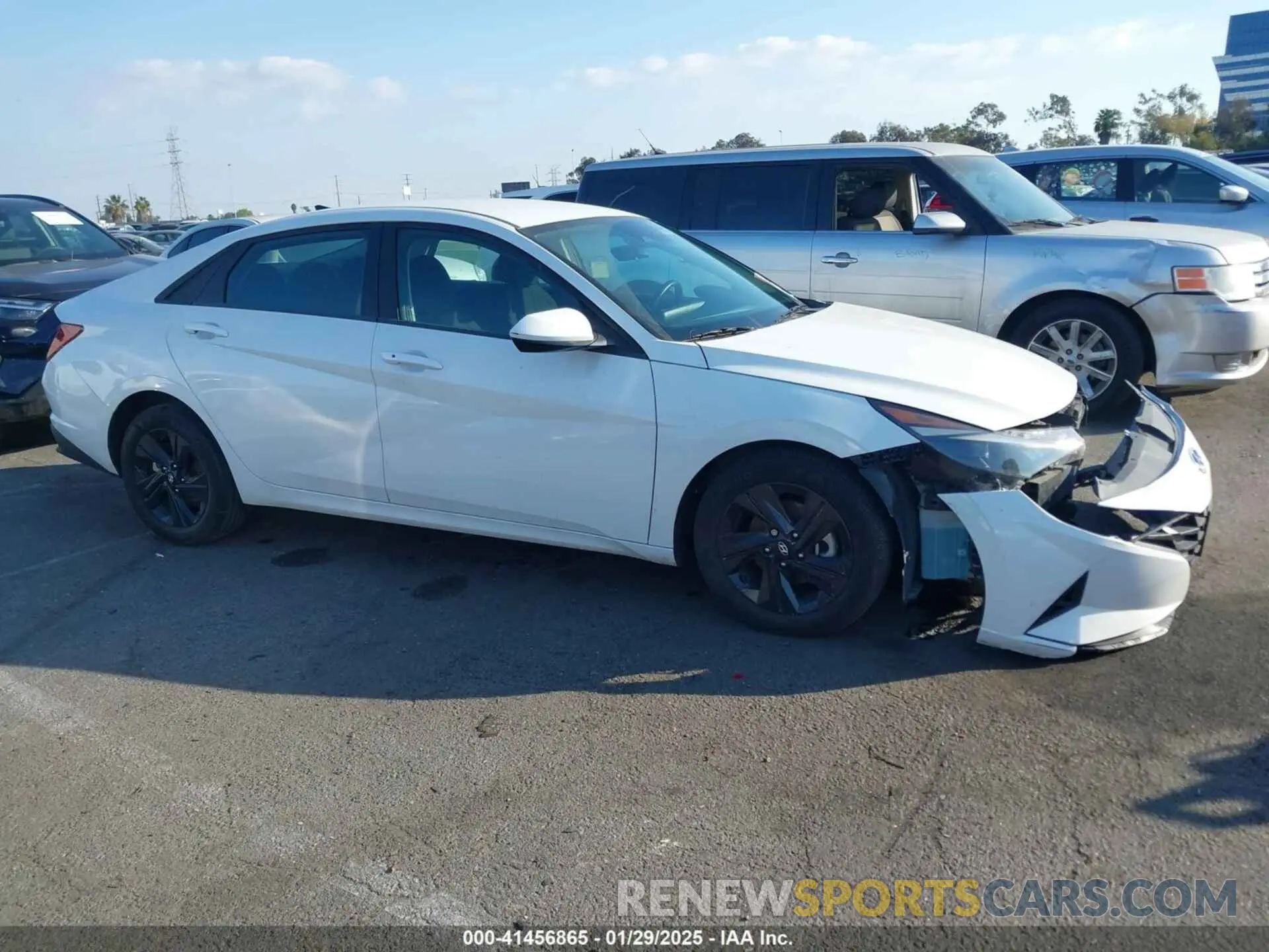 14 fotografías del automóvil dañado 5NPLS4AG3NH077191 HYUNDAI ELANTRA 2022