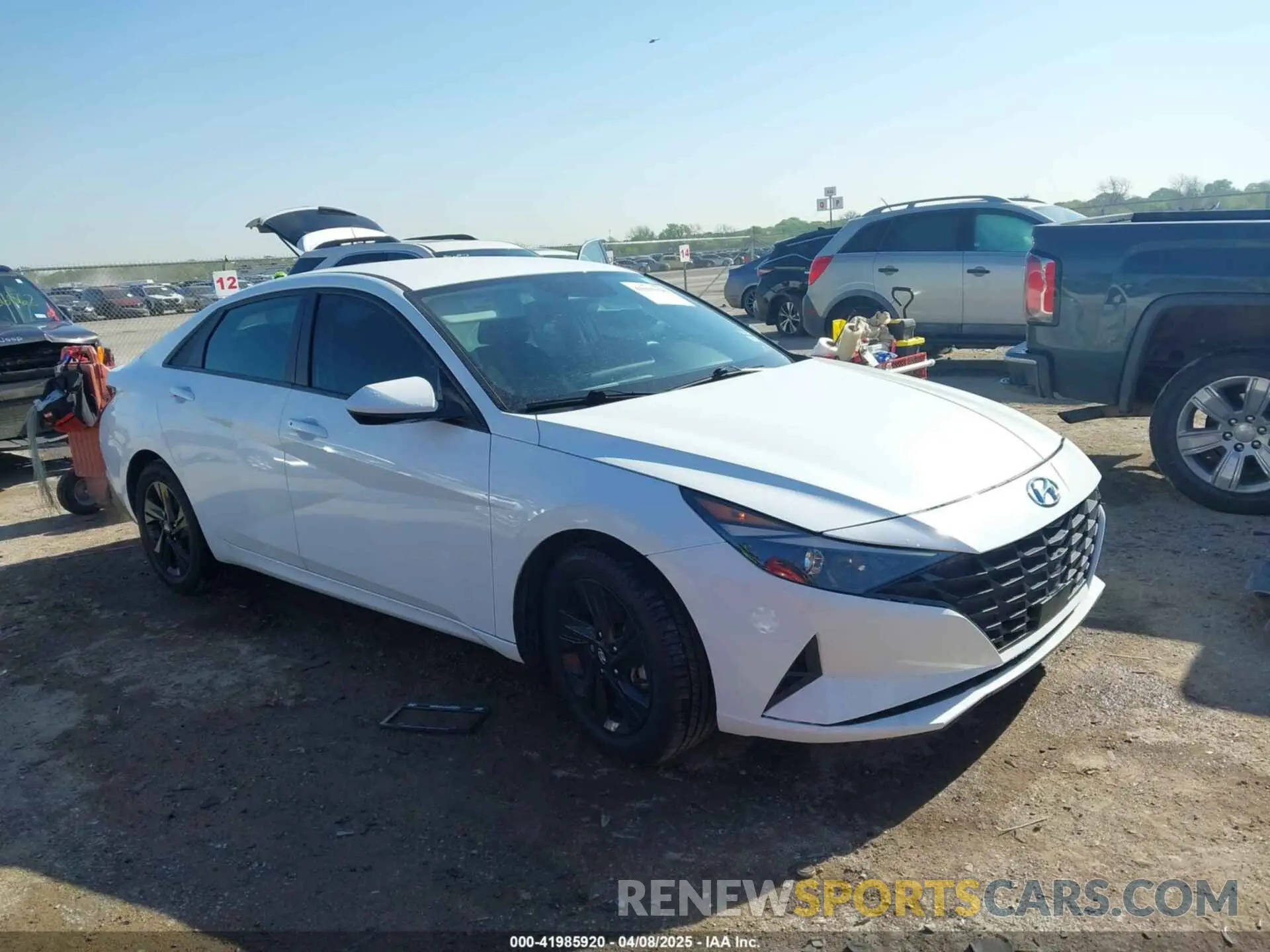 1 fotografías del automóvil dañado 5NPLS4AG5NH060635 HYUNDAI ELANTRA 2022