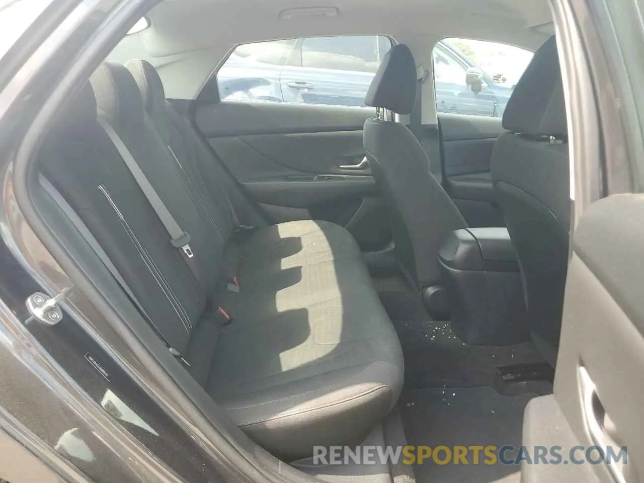 10 fotografías del automóvil dañado 5NPLS4AG5NH085745 HYUNDAI ELANTRA 2022