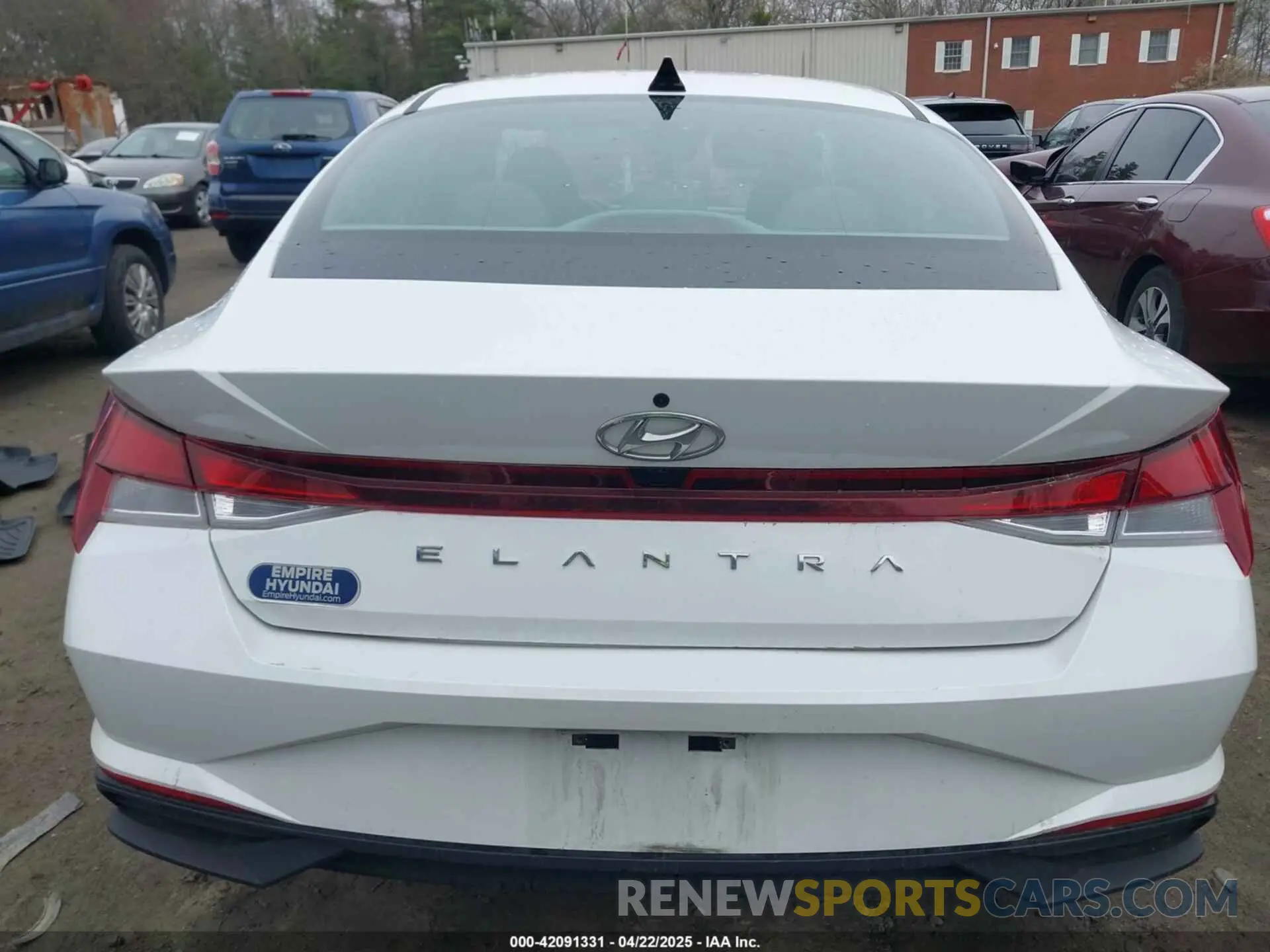 16 fotografías del automóvil dañado 5NPLS4AG6NH057761 HYUNDAI ELANTRA 2022