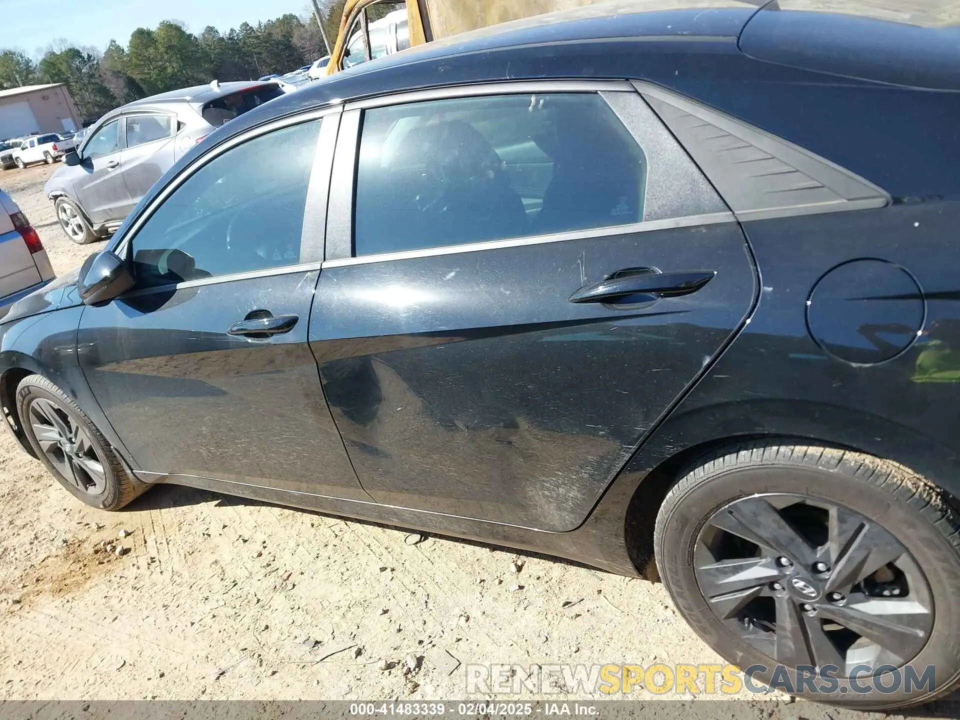 13 fotografías del automóvil dañado 5NPLS4AG8NH086713 HYUNDAI ELANTRA 2022