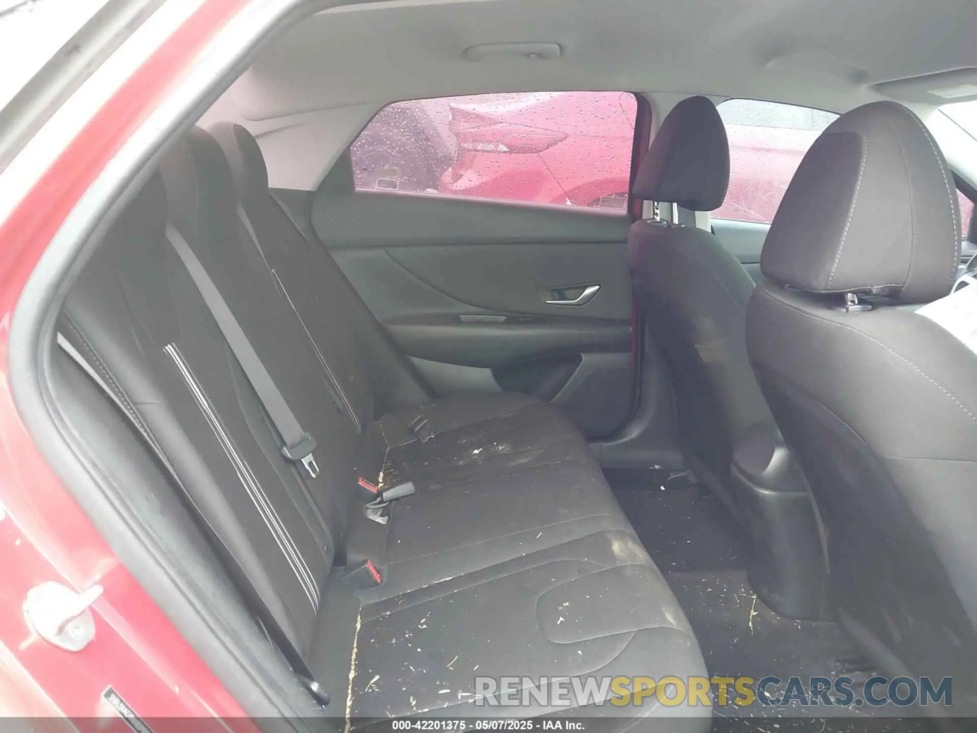 8 fotografías del automóvil dañado 5NPLS4AG9NH059908 HYUNDAI ELANTRA 2022
