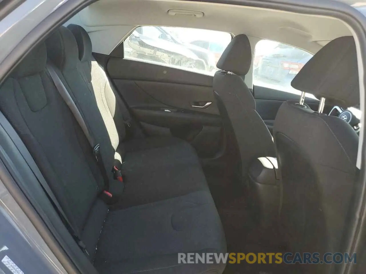 10 fotografías del automóvil dañado KMHLL4AG6NU263631 HYUNDAI ELANTRA 2022