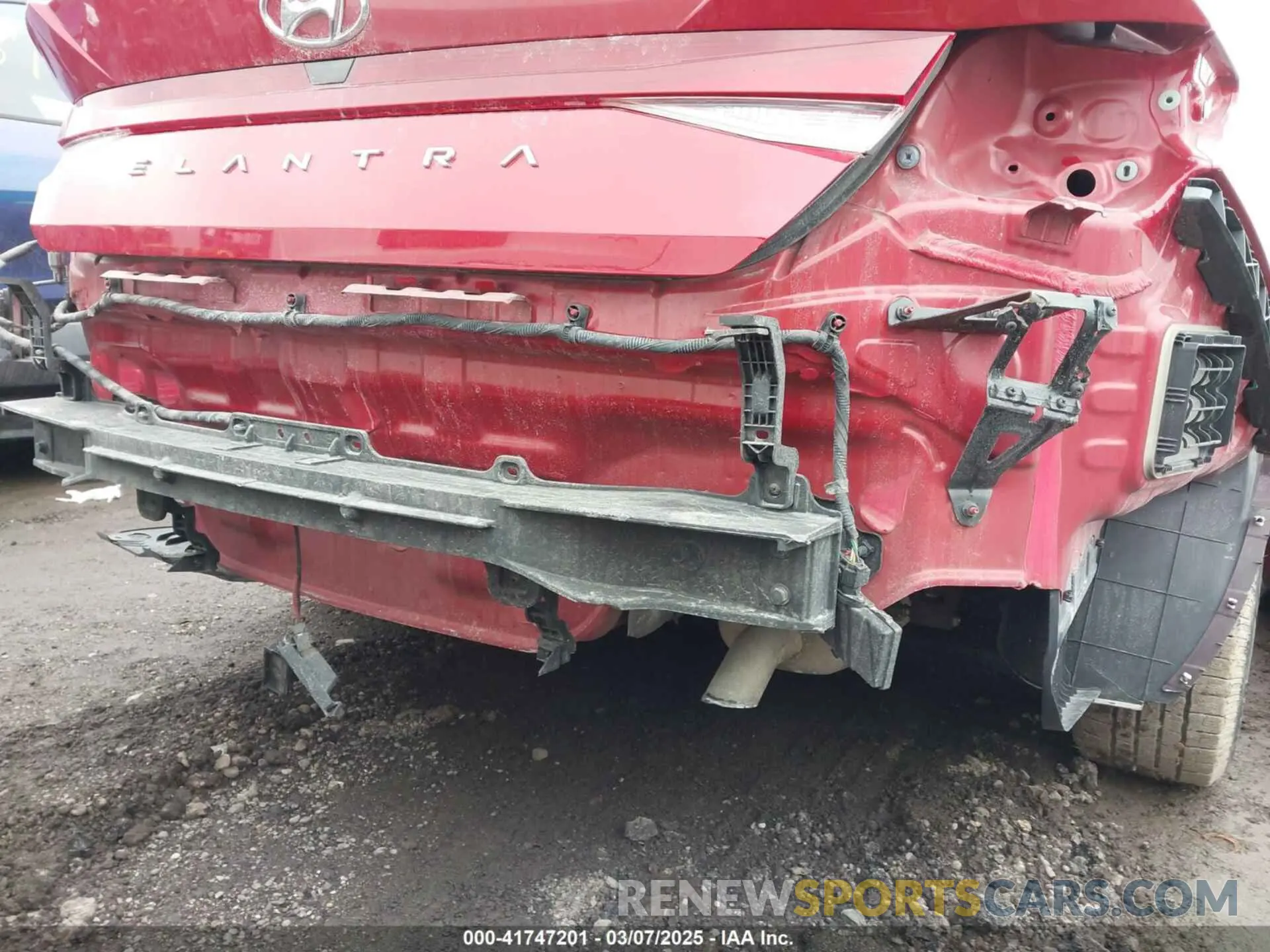 19 fotografías del automóvil dañado KMHLL4AG7NU325005 HYUNDAI ELANTRA 2022