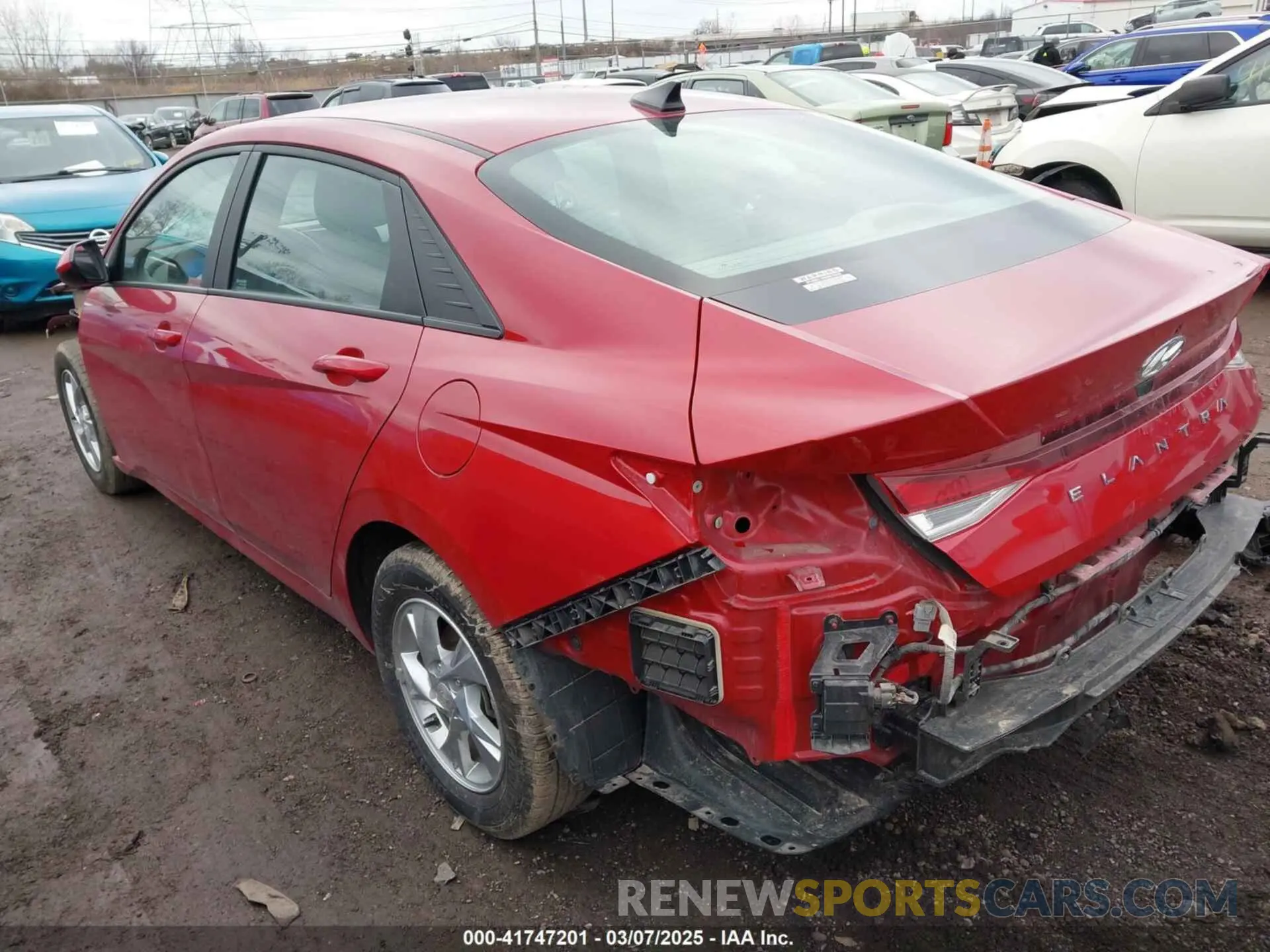 3 fotografías del automóvil dañado KMHLL4AG7NU325005 HYUNDAI ELANTRA 2022